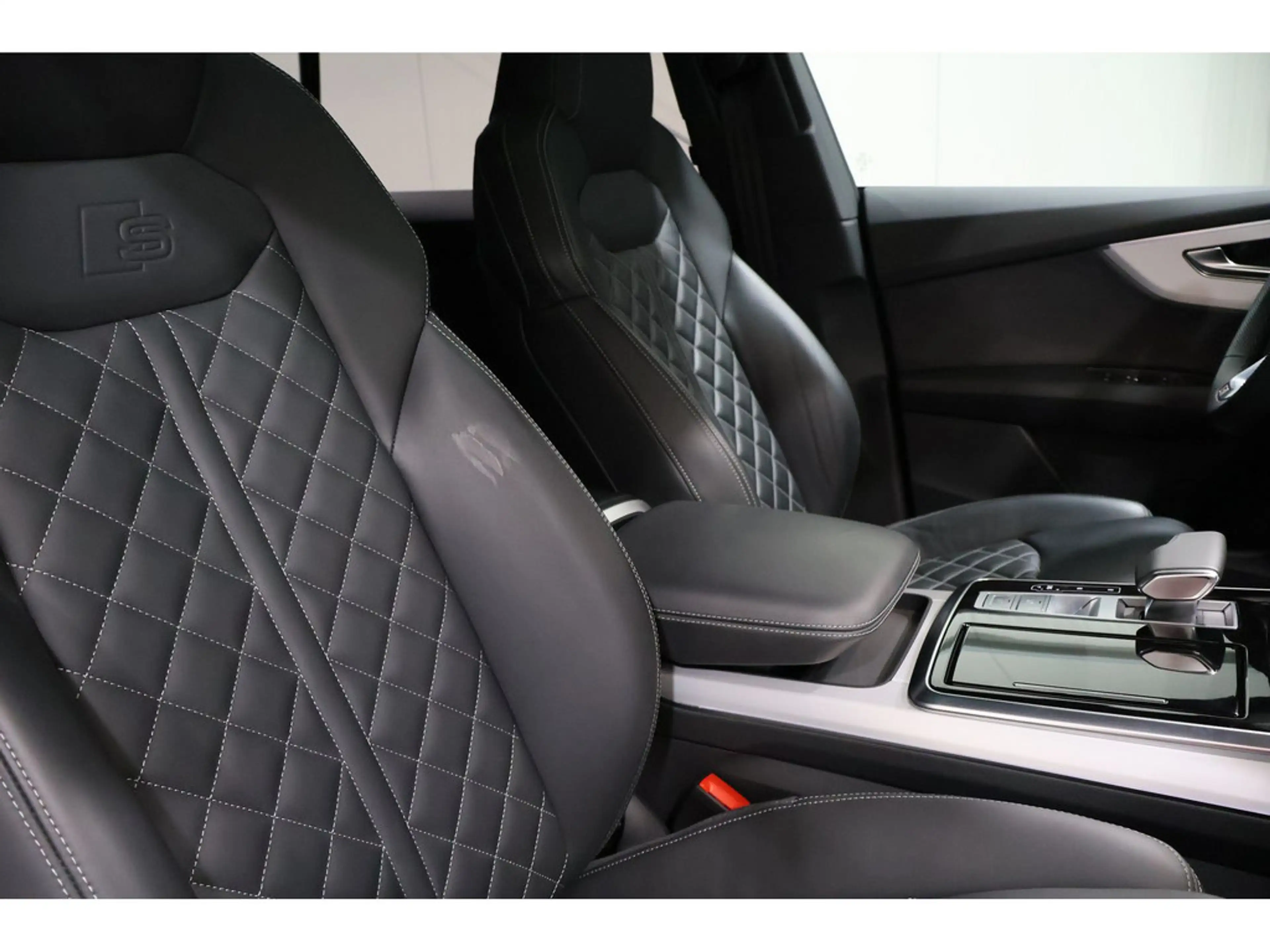 Audi Q8 50 TDI quattro B&O*Panorama*MatrixLED — photo 7
