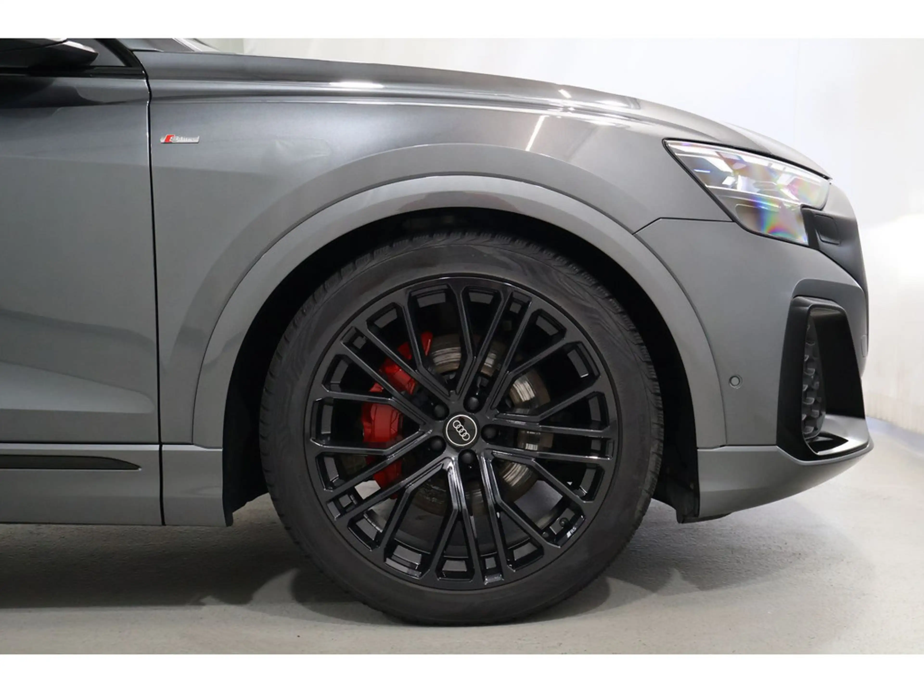 Audi Q8 50 TDI quattro B&O*Panorama*MatrixLED — photo 5