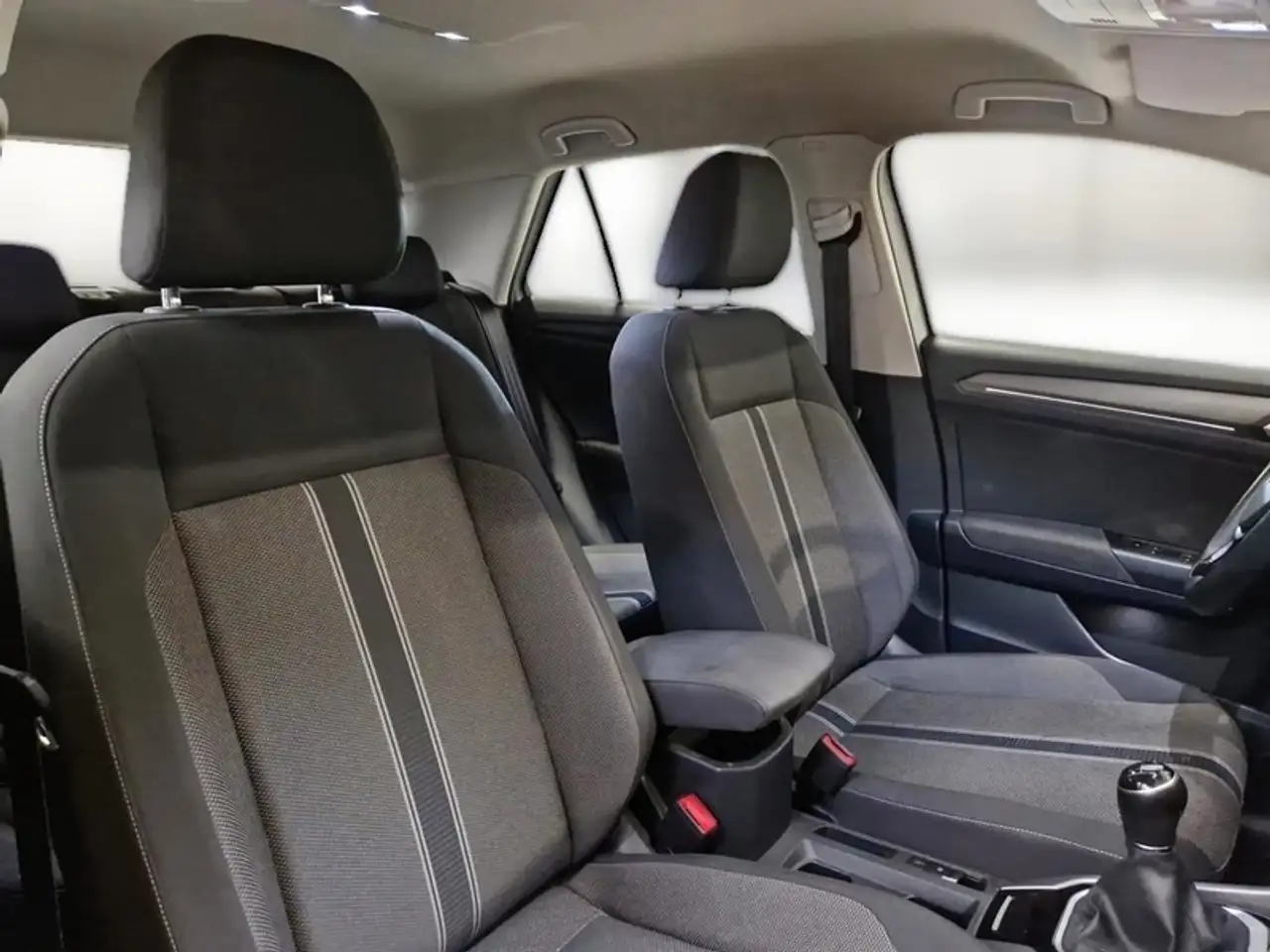 Volkswagen T-Roc 1.6 TDI SCR STYLE BMT SUV, миниатюра 10