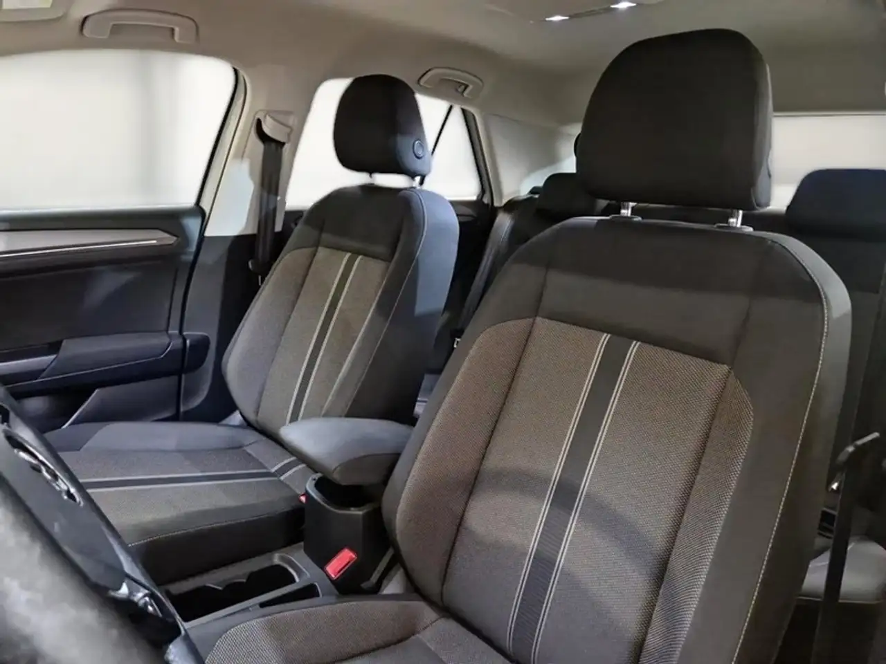 Volkswagen T-Roc 1.6 TDI SCR STYLE BMT SUV, миниатюра 9