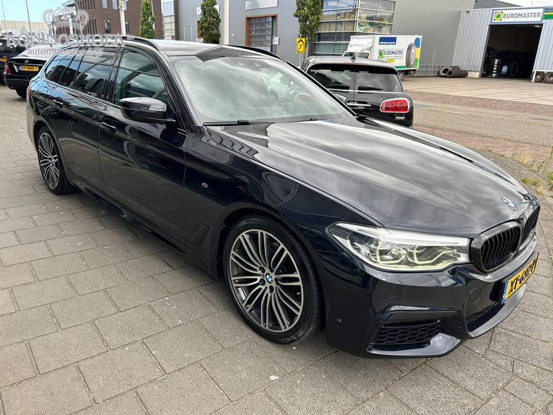 BMW 520 5-serie Touring 520i High Executive Edition M-Spor — photo 3
