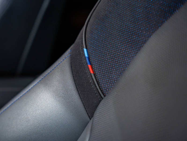 BMW 550 550e PHEV - M Sport - xDrive - Bowers & Wilkins - Trekhaak - HUD - Parking Assistant Plus - Comfort Pack — photo 15