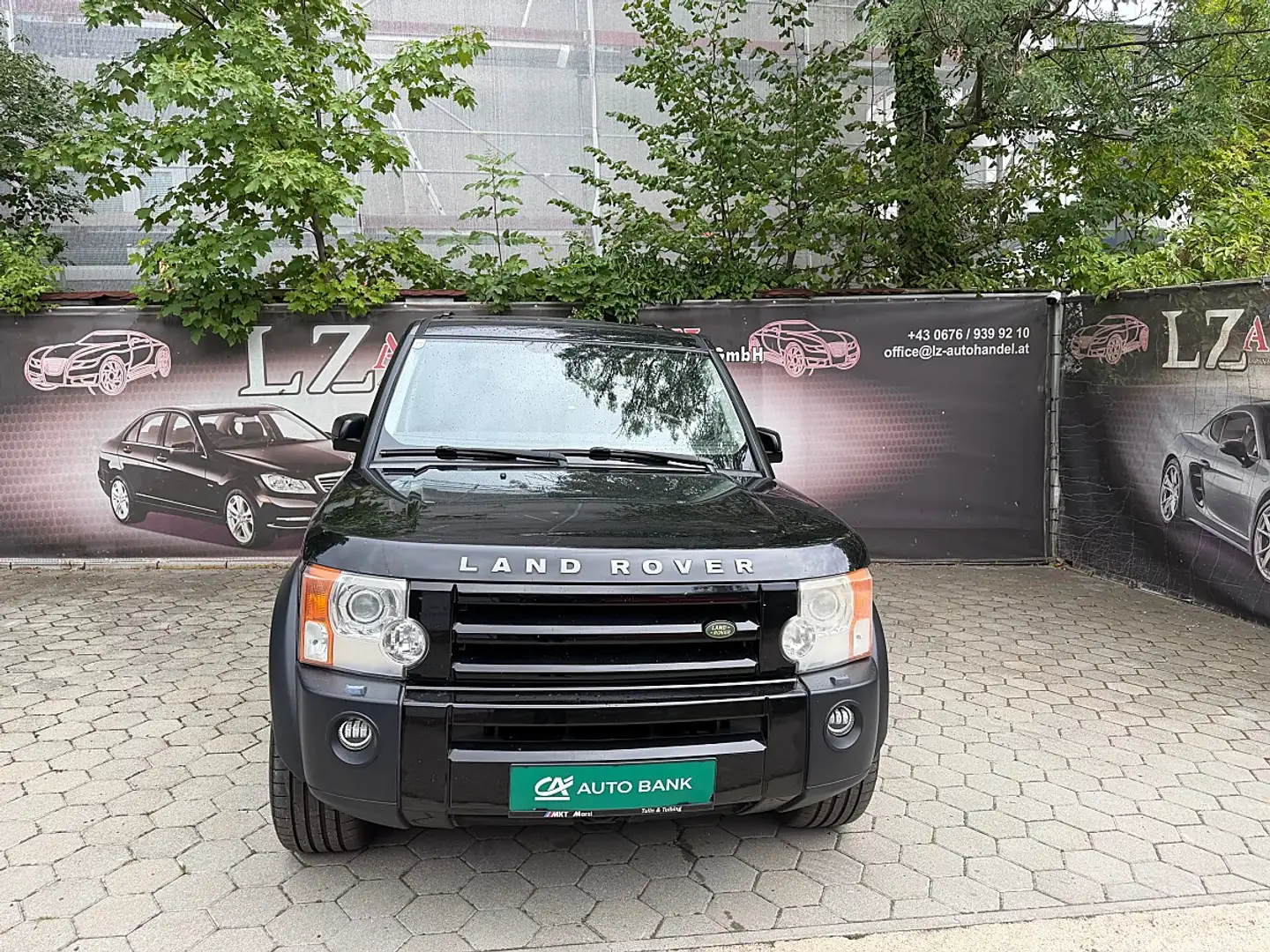 Land Rover Discovery 2.7 TD V6 HSE 7 Sitzer Schwarz - 2