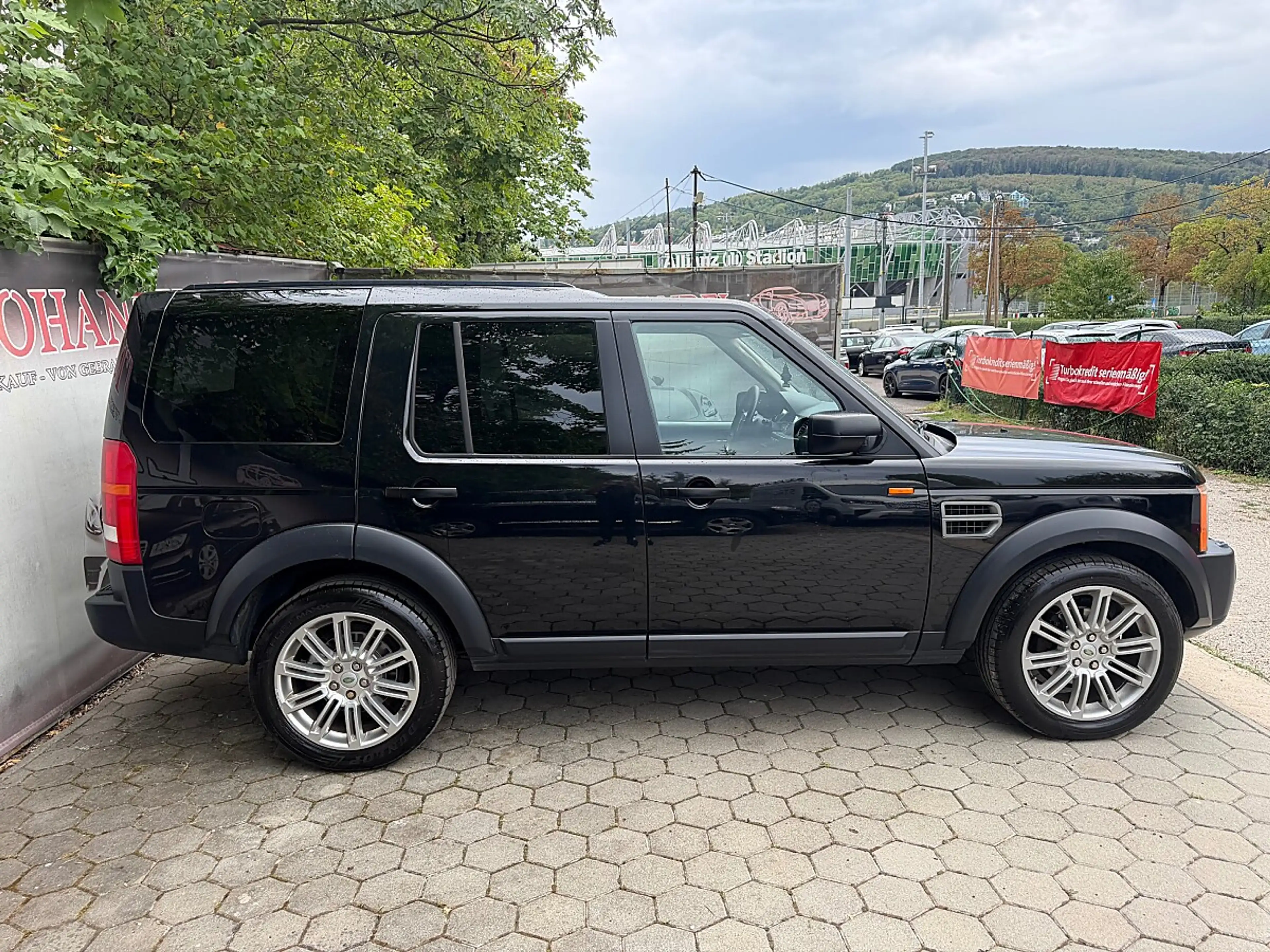 Land Rover Discovery 2.7 TD V6 HSE 7 Sitzer — photo 13
