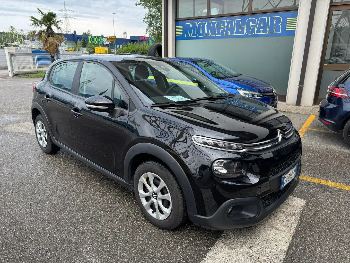 Citroen C3 C3 III 2017 1.2 puretech Shine s Nero - 1