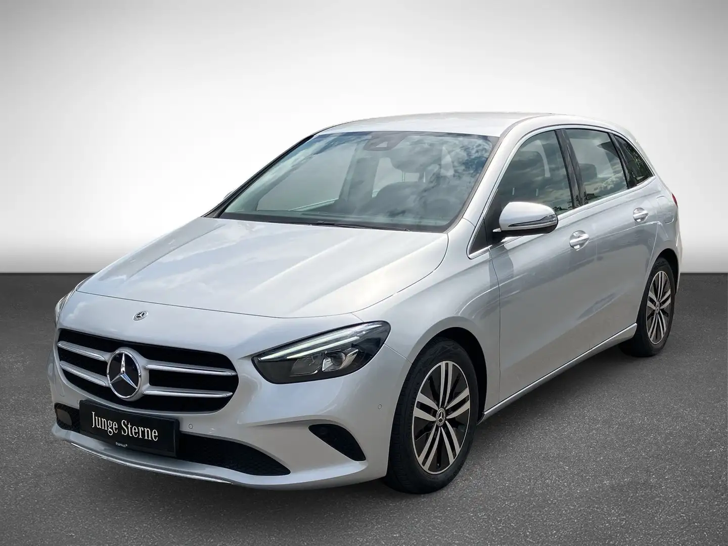 Mercedes-Benz B 180 d Cam SHZ EASY-PACK Silber - 2