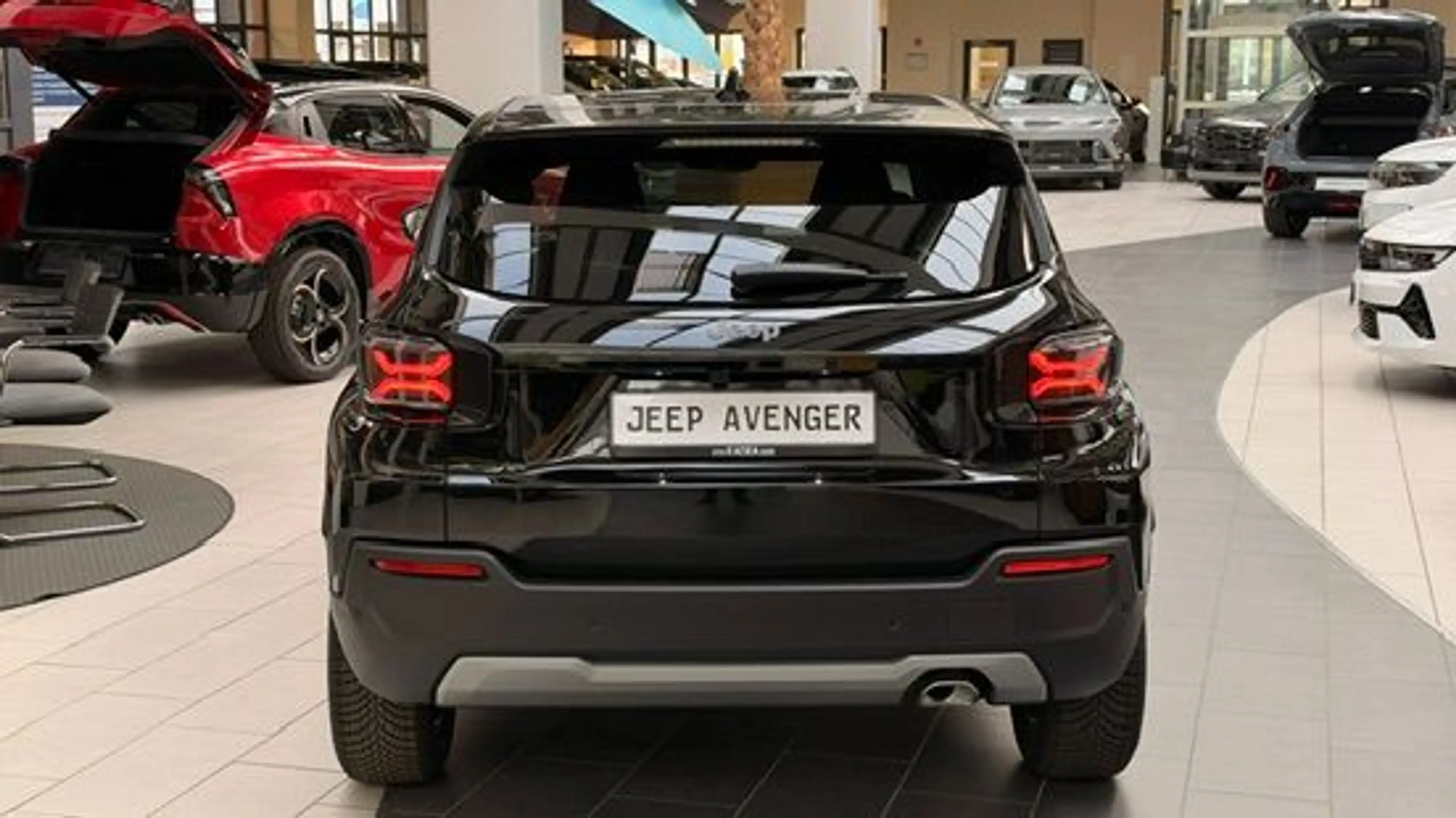 Jeep Avenger 1.2 169€ mtl., Allwetter, CarPlay — photo 6