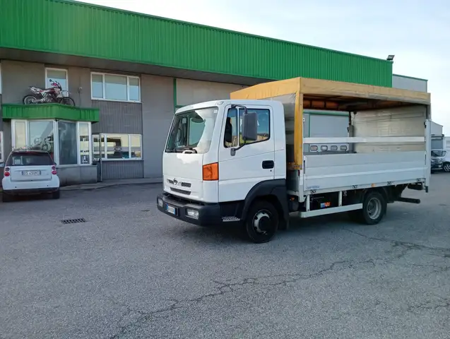 Nissan ATLEON VI SA TK56 CENTINA SPONDA