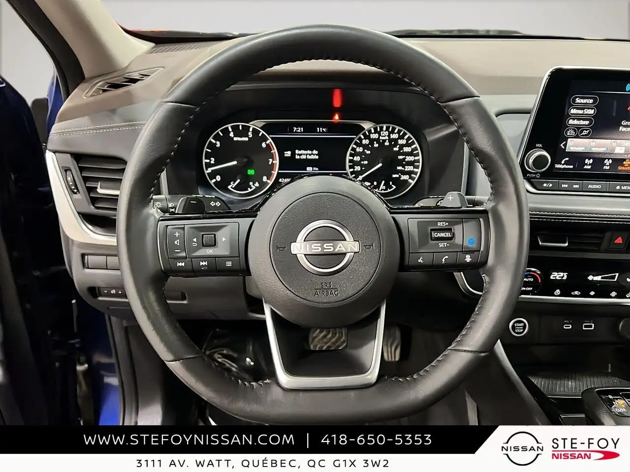 Nissan Rogue снимка Nissan Rogue