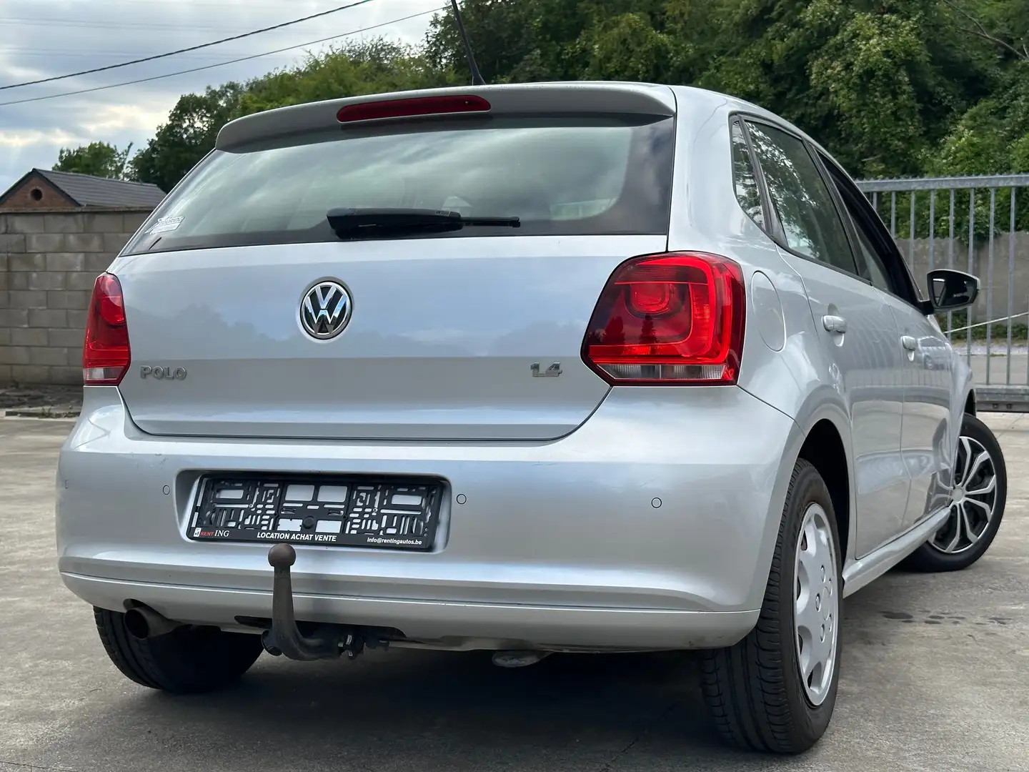 Volkswagen Polo Polo 1.4i Trendline DSG*FAIBLE KM*1ER MAIN*AUTOMAT Argent - 2
