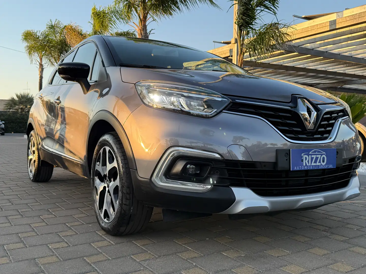 Renault Captur Captur 1.5dci 90cv Intens Energy Full Led Navi Grigio - 1
