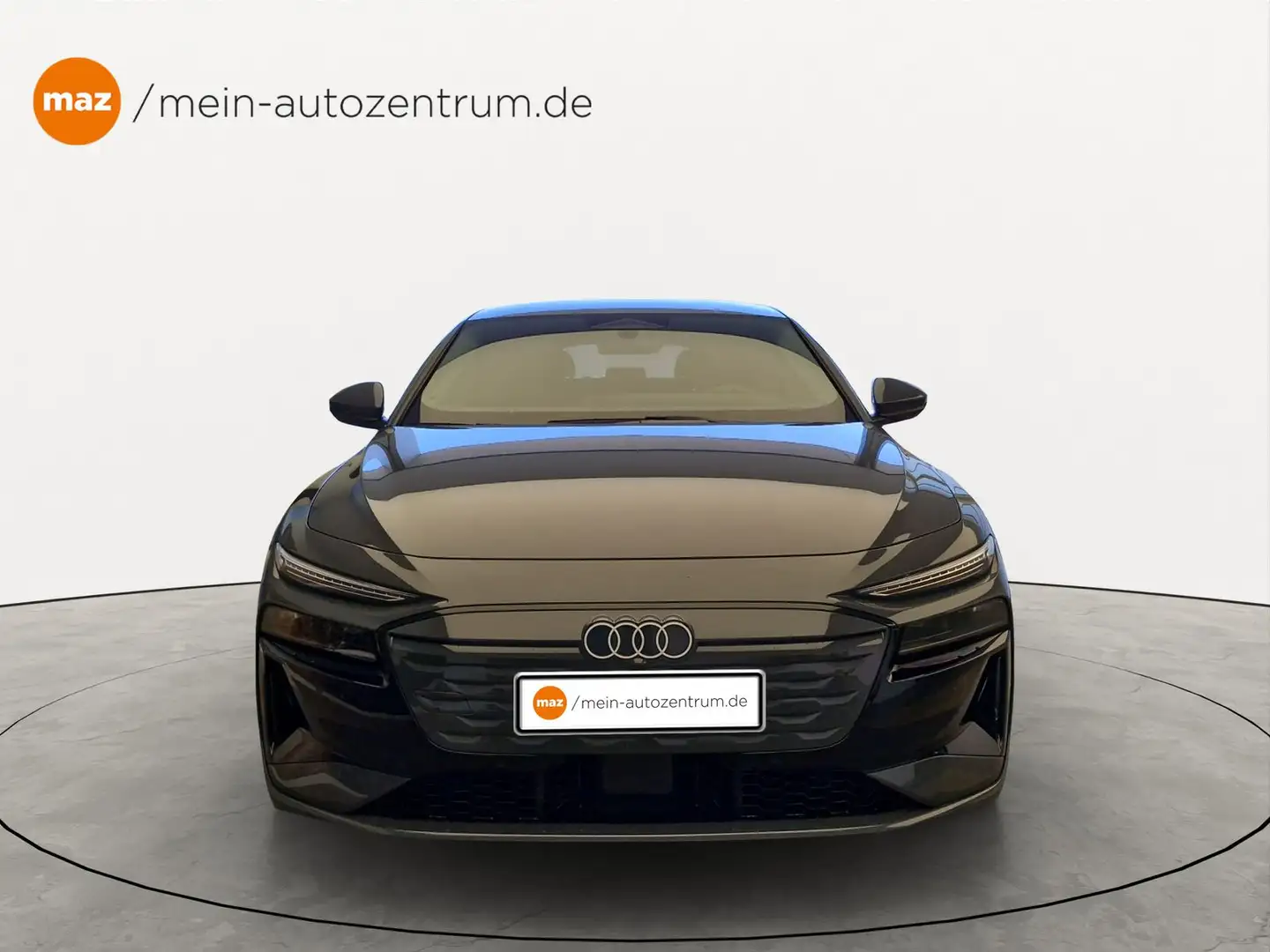 Audi A6 Avant e-tron 210 kW Šedá - 2