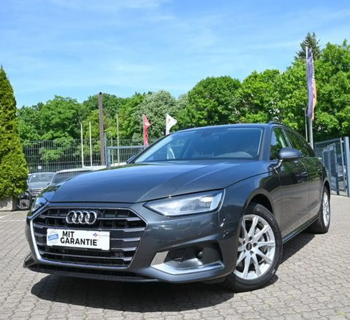 Audi A4 Avant 40 2.0 TDI advanced Navi LED PDC 1.Hd. Grau - 2