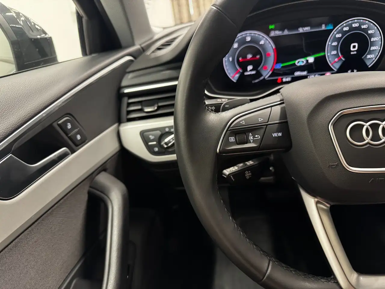 Audi A4 40 allroad quattro 2.0 TDI, миниатюра 15