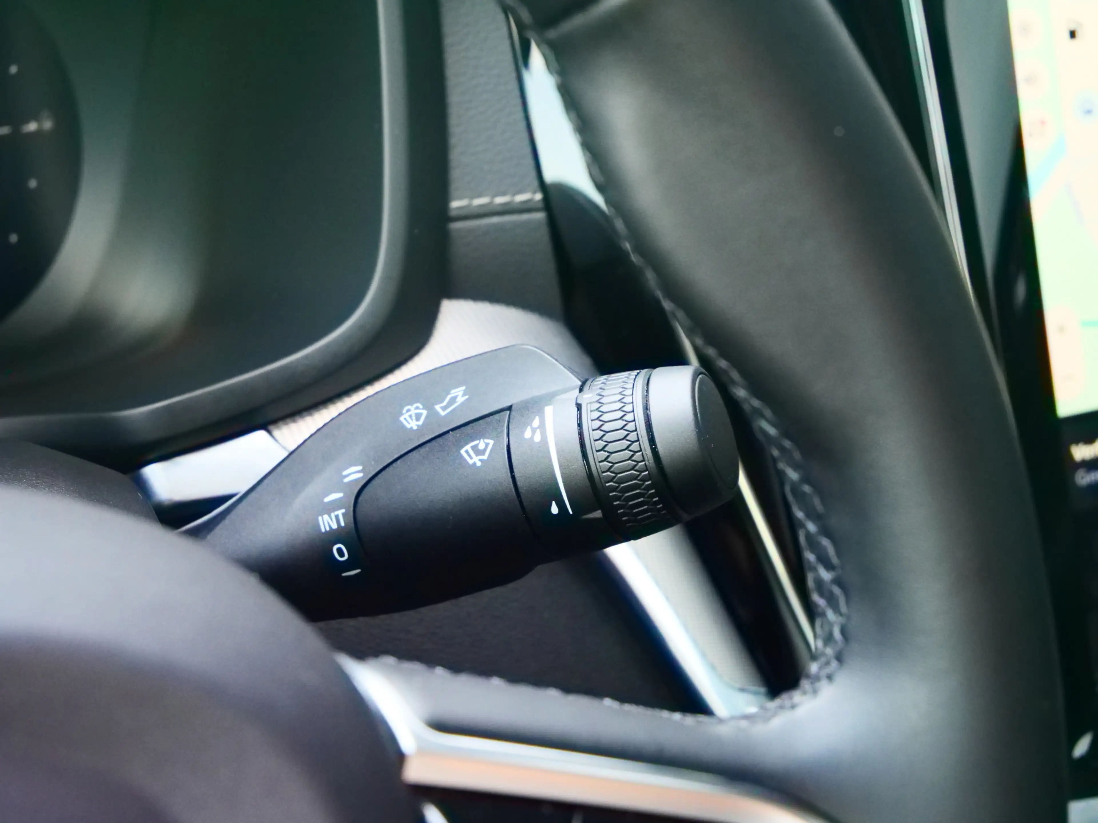 Volvo S60 2.0 Recharge T6 350Pk AWD Ultimate Dark Trekhaak / — photo 13