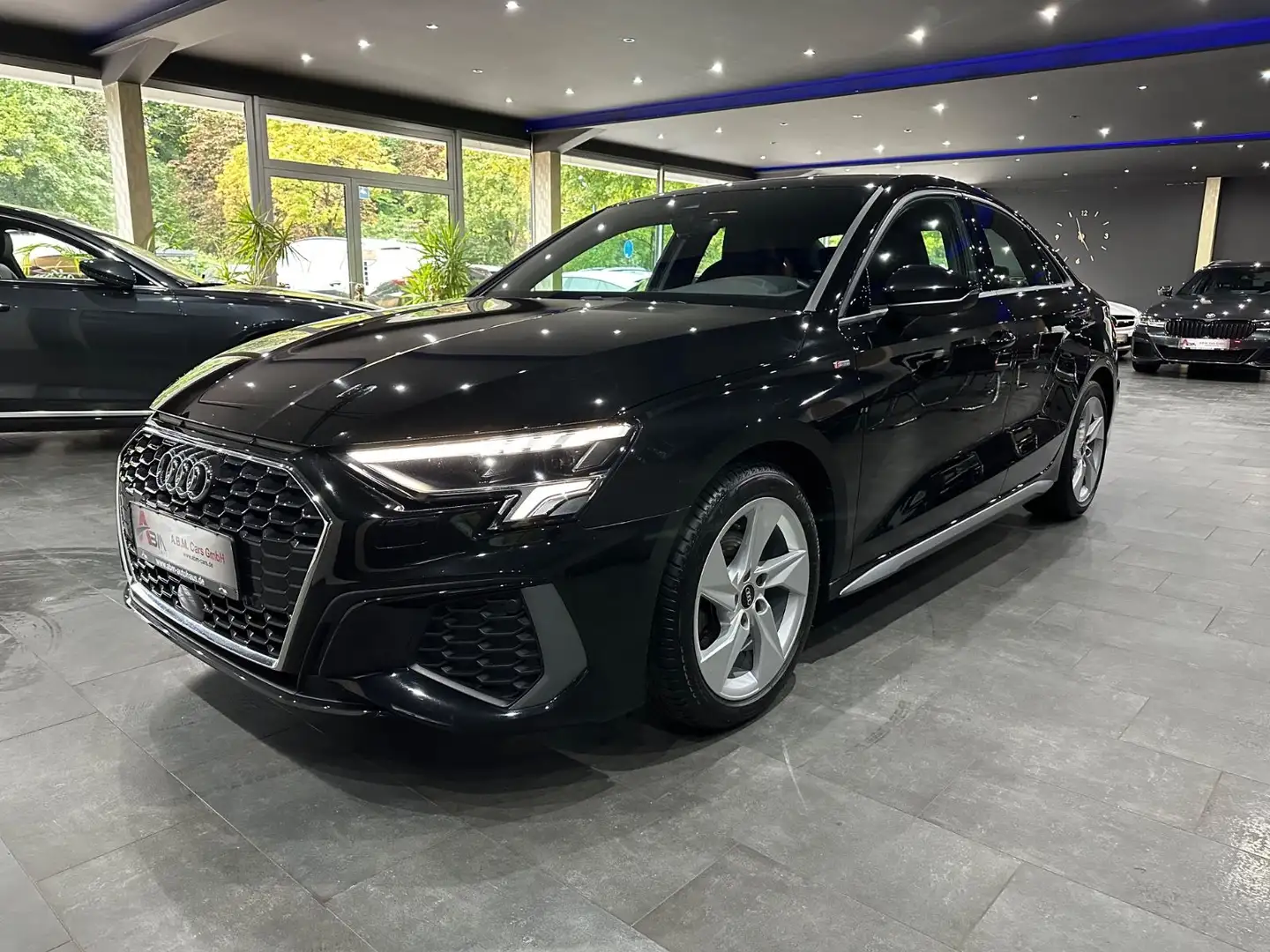 Audi A3 Limousine 35 TDI S line /1.HAND / ACC /8xFach Noir - 1