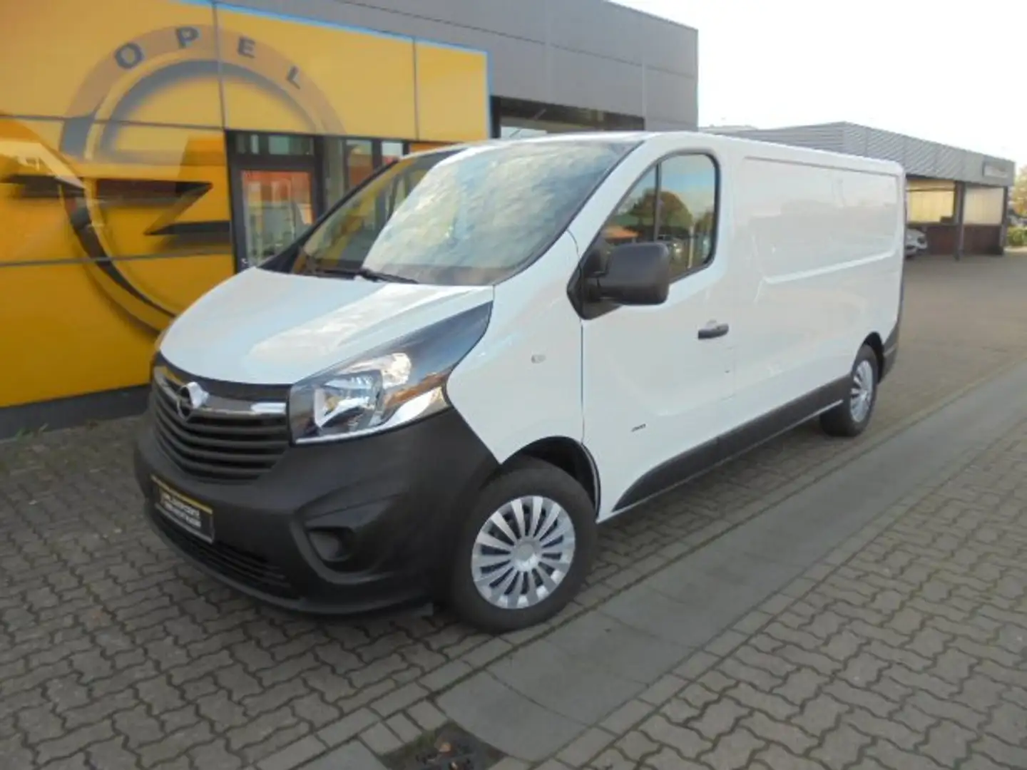 Opel Vivaro 1.6 CDTi Cargo L2H1  Klima/AHK/PDC Weiß - 2