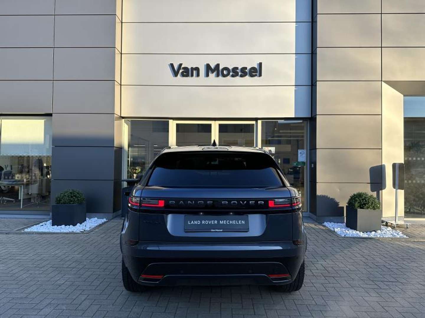 Land Rover Range Rover Velar P400e Dynamic SE -  - Joinsteer - #5