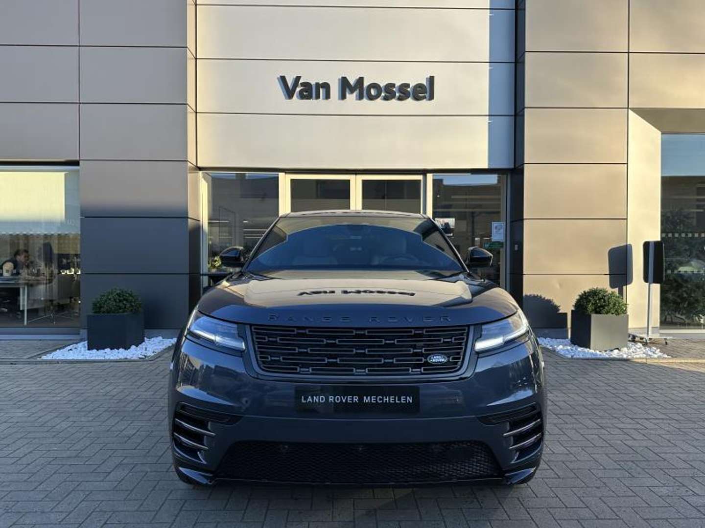 Land Rover Range Rover Velar P400e Dynamic SE -  - Joinsteer - #4