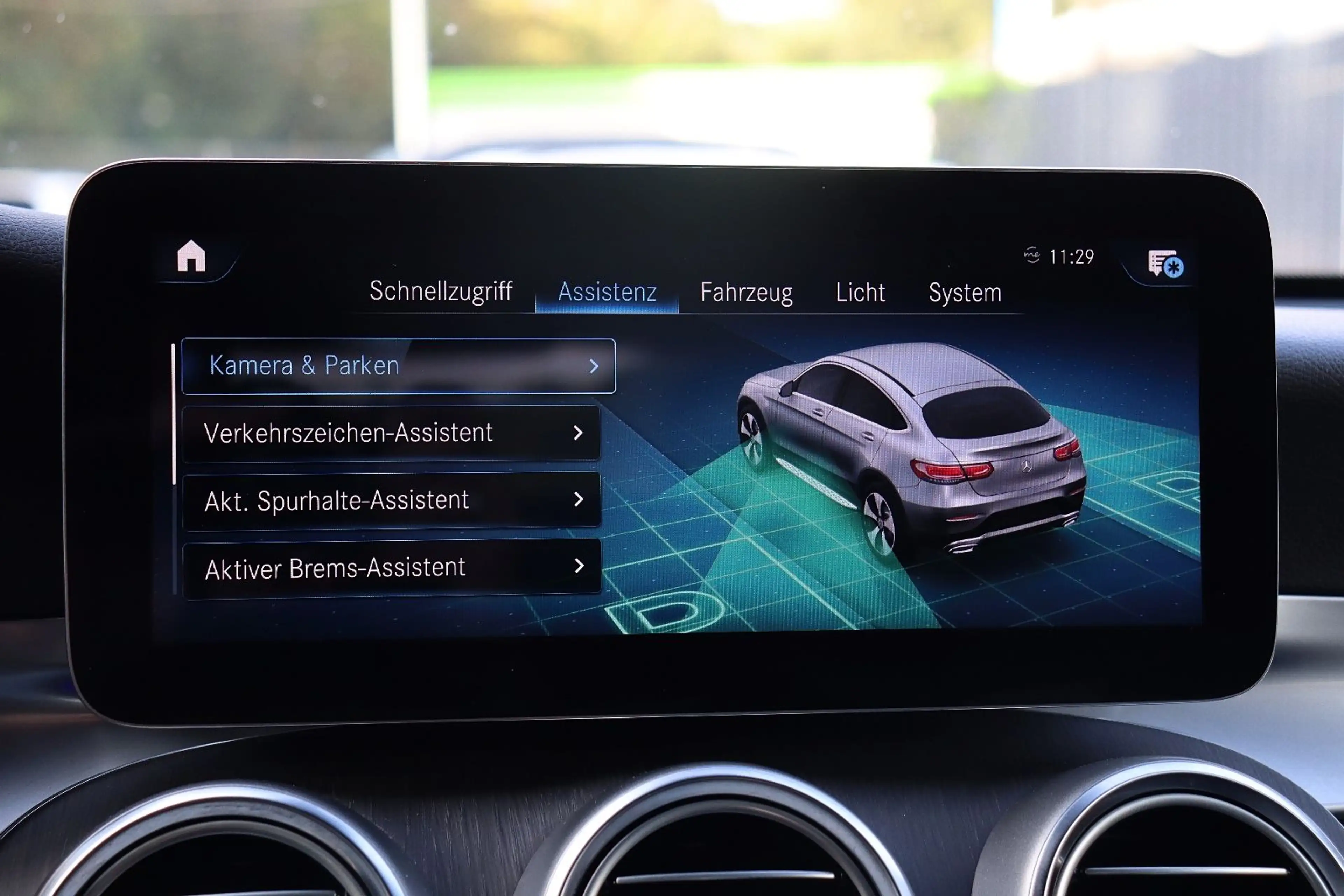 Mercedes-Benz GLC 220 d Coupe 4M. AMG Line *MULTI-BEAM*STANDH* — photo 26