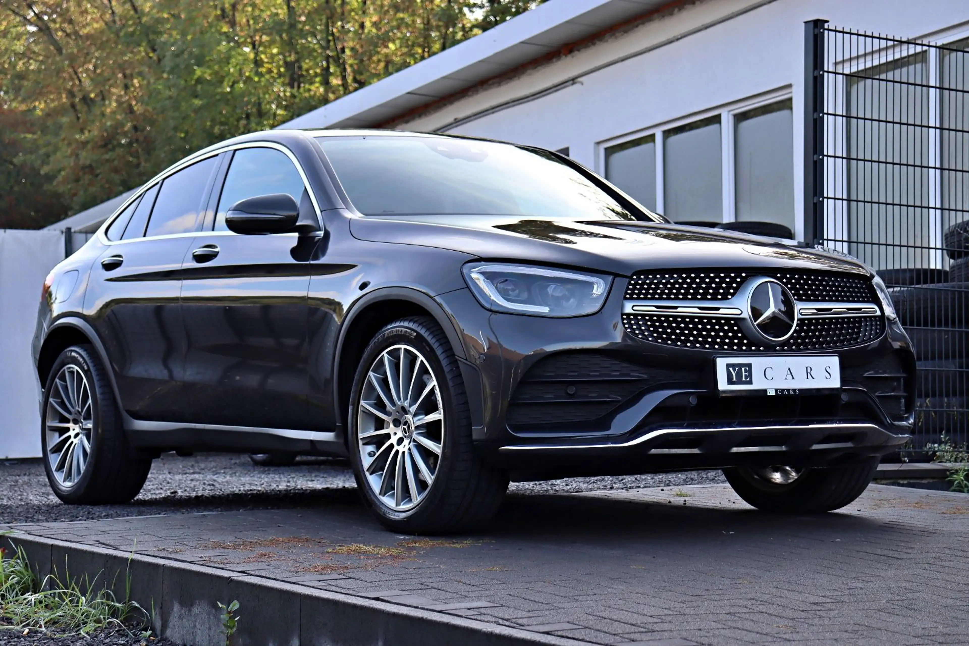Mercedes-Benz GLC 220 d Coupe 4M. AMG Line *MULTI-BEAM*STANDH* — photo 6