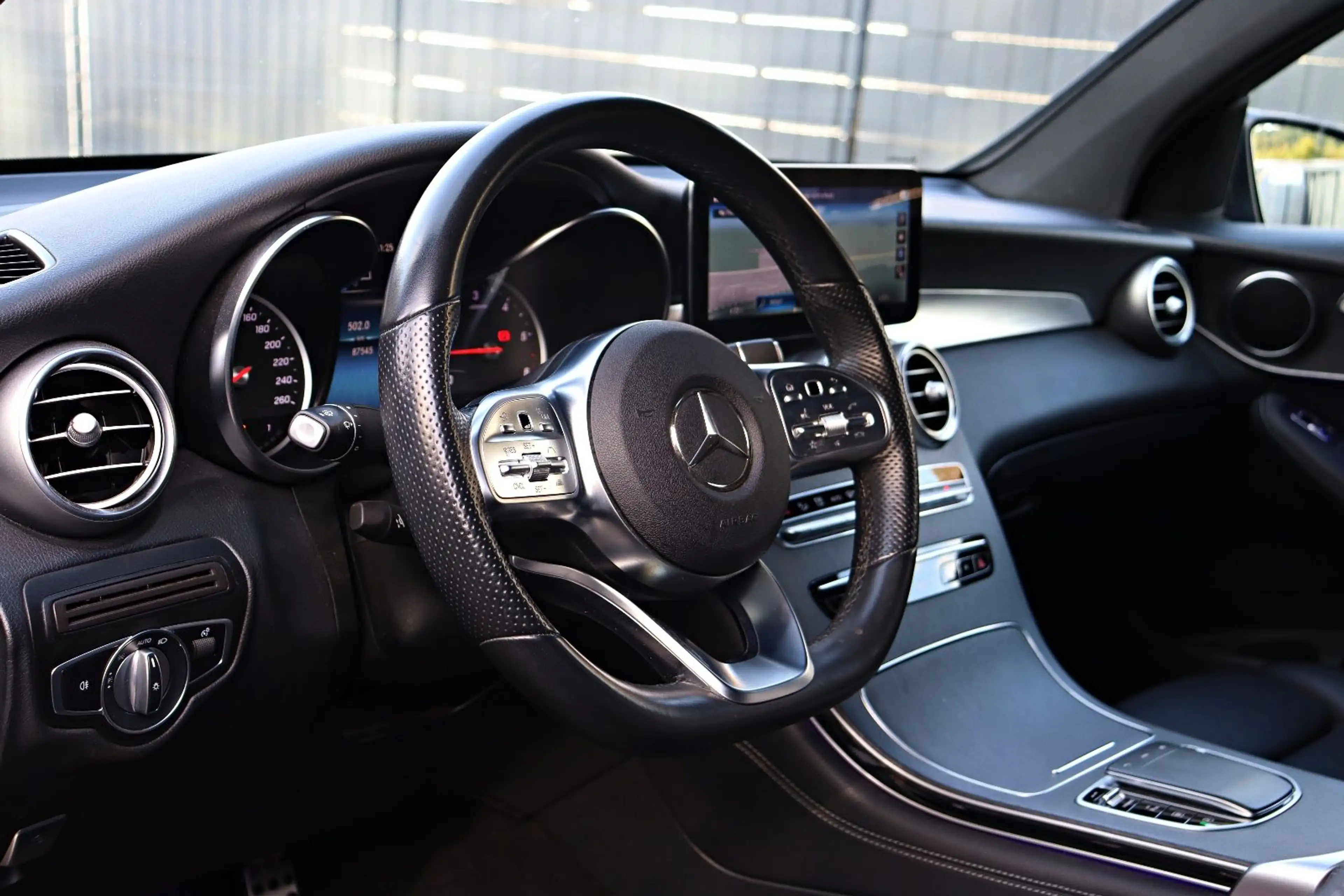 Mercedes-Benz GLC 220 d Coupe 4M. AMG Line *MULTI-BEAM*STANDH* — photo 14