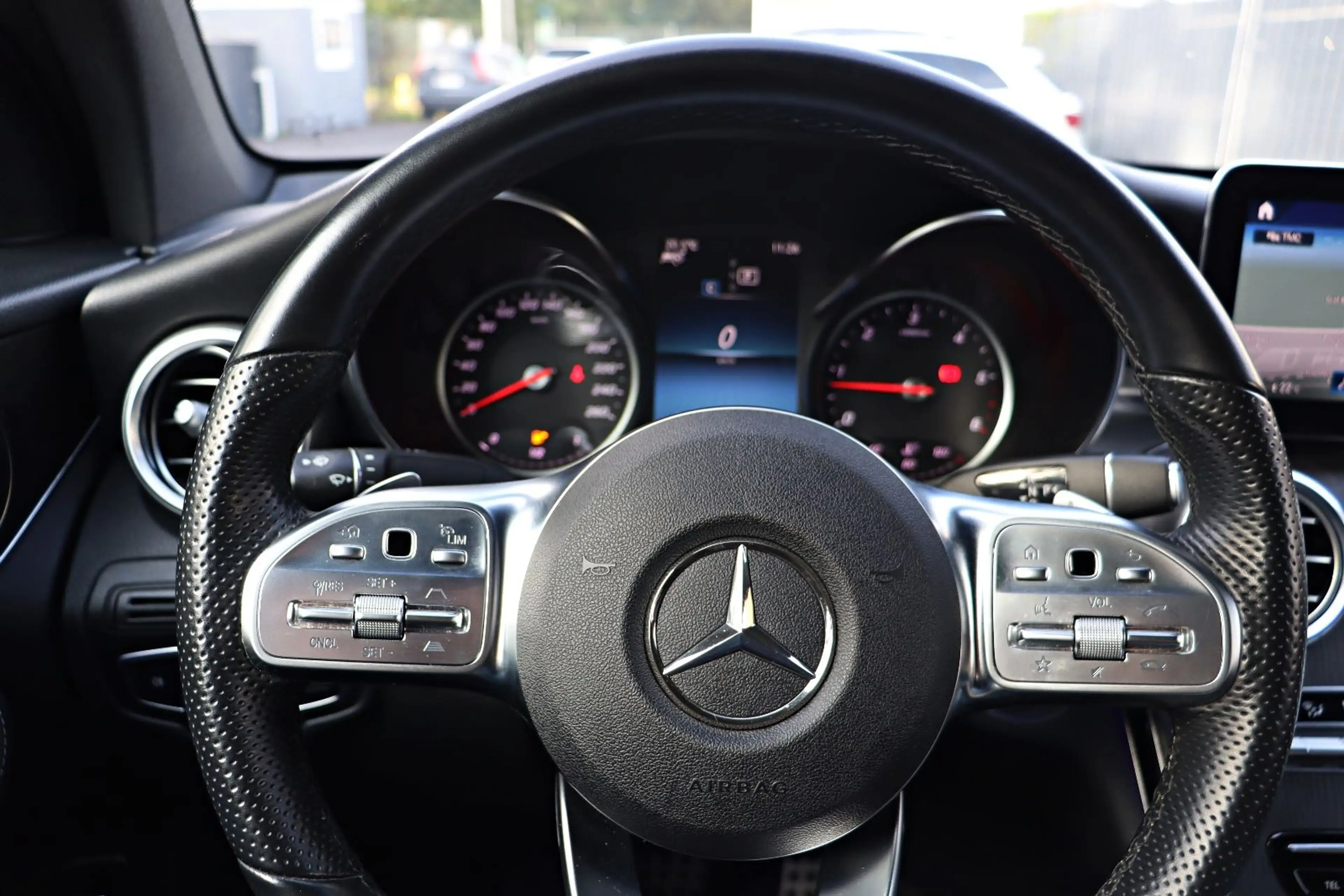 Mercedes-Benz GLC 220 d Coupe 4M. AMG Line *MULTI-BEAM*STANDH* — photo 16