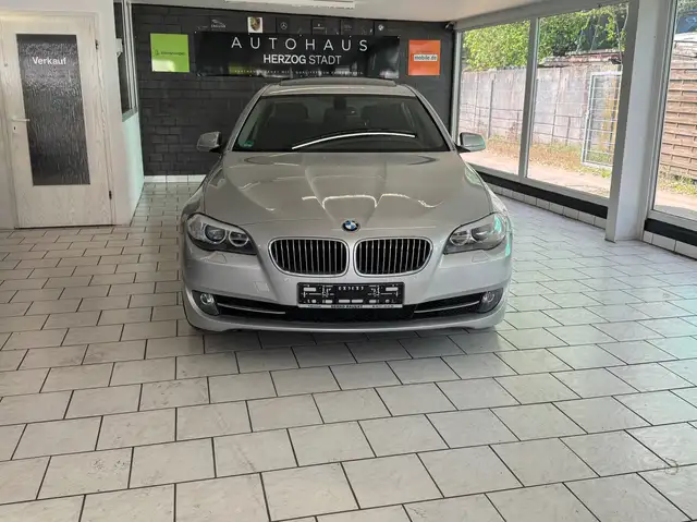 BMW 523 523 i
