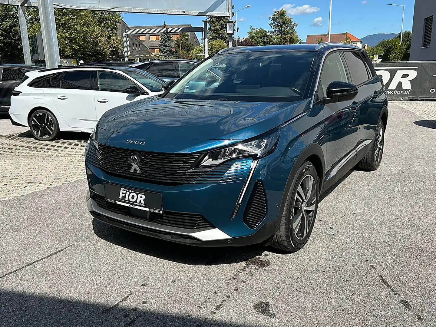Peugeot 5008 BlueHDI 130 EAT8 Allure Pack Blau - 1