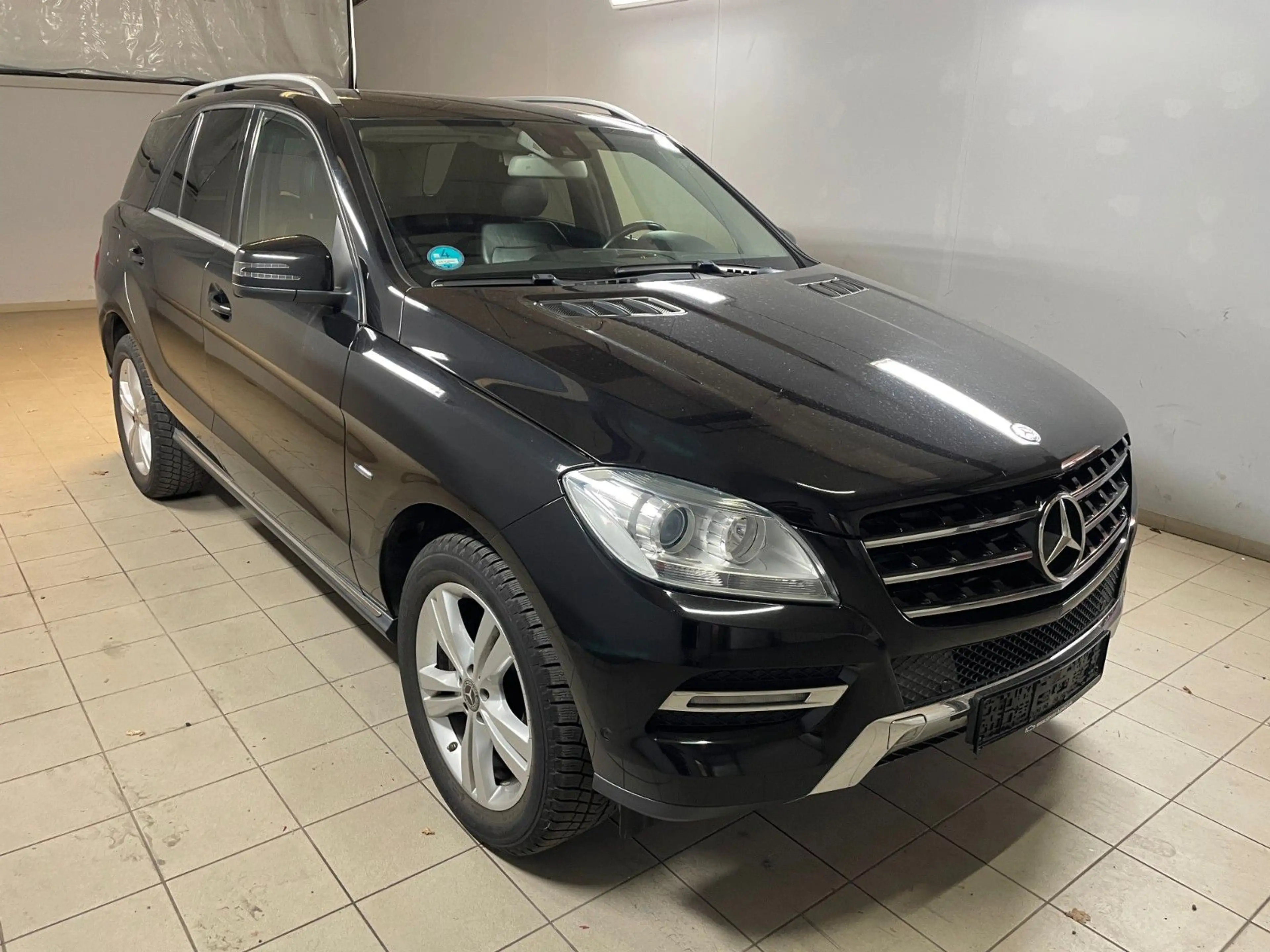 Mercedes-Benz ML 250 ML ML 250 CDI BlueTec 4Matic — photo 2