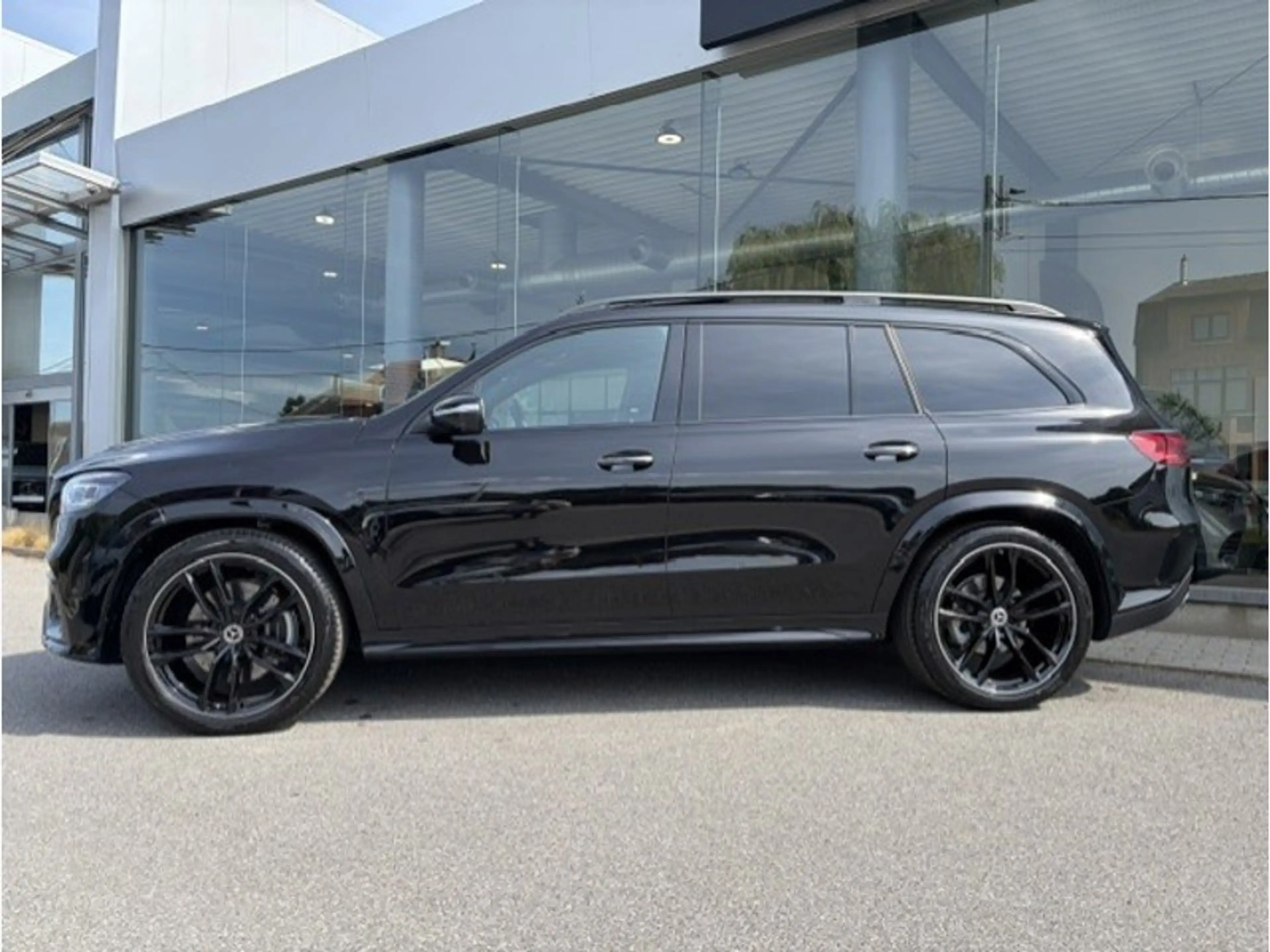 Mercedes-Benz GLS 450 4 MATIC AMG Pack Night 7 places — photo 7