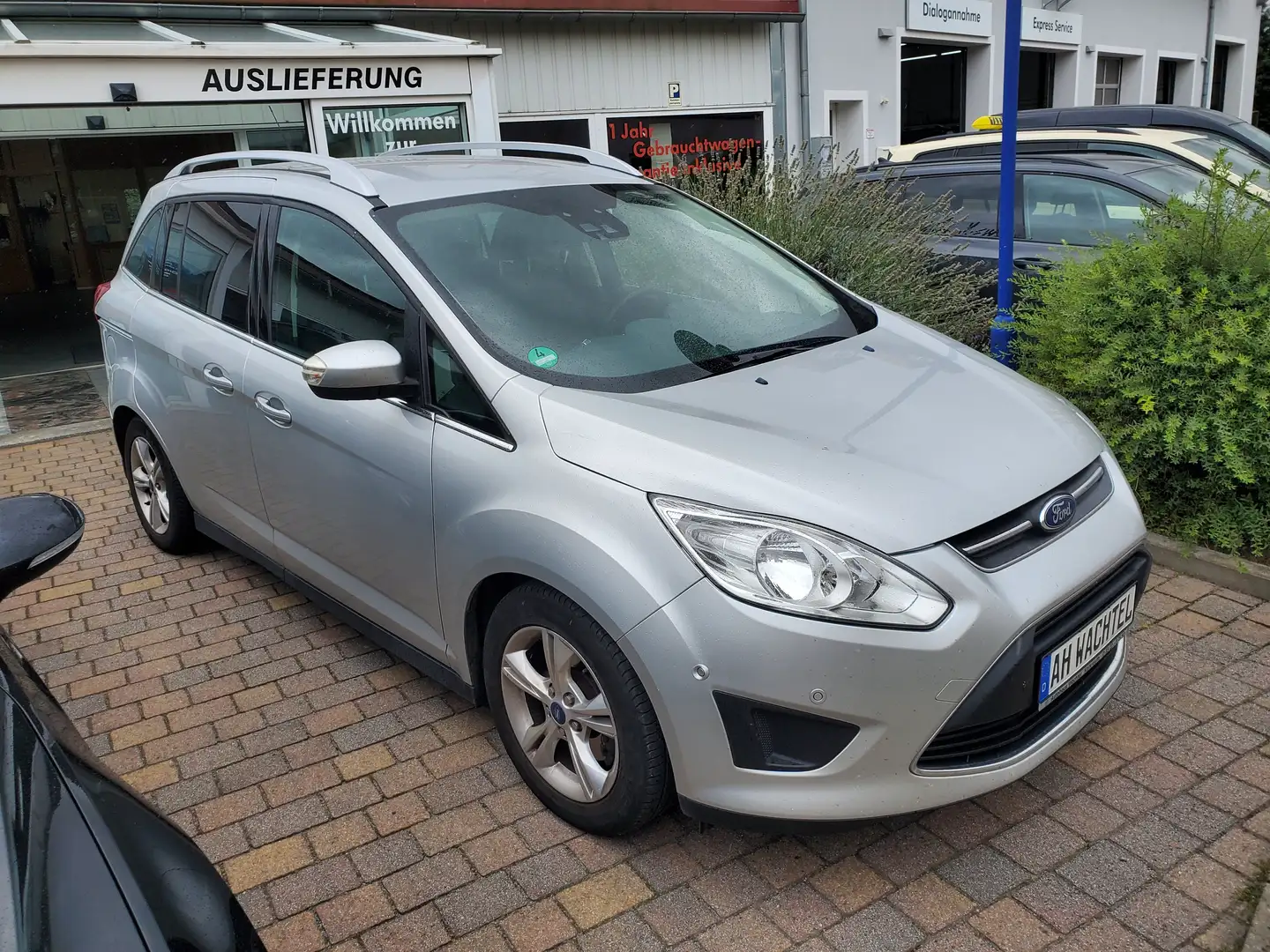 Ford Grand C-Max Trend AHZV ParkAssist Komfort-Paket Winter-Paket Argent - 2
