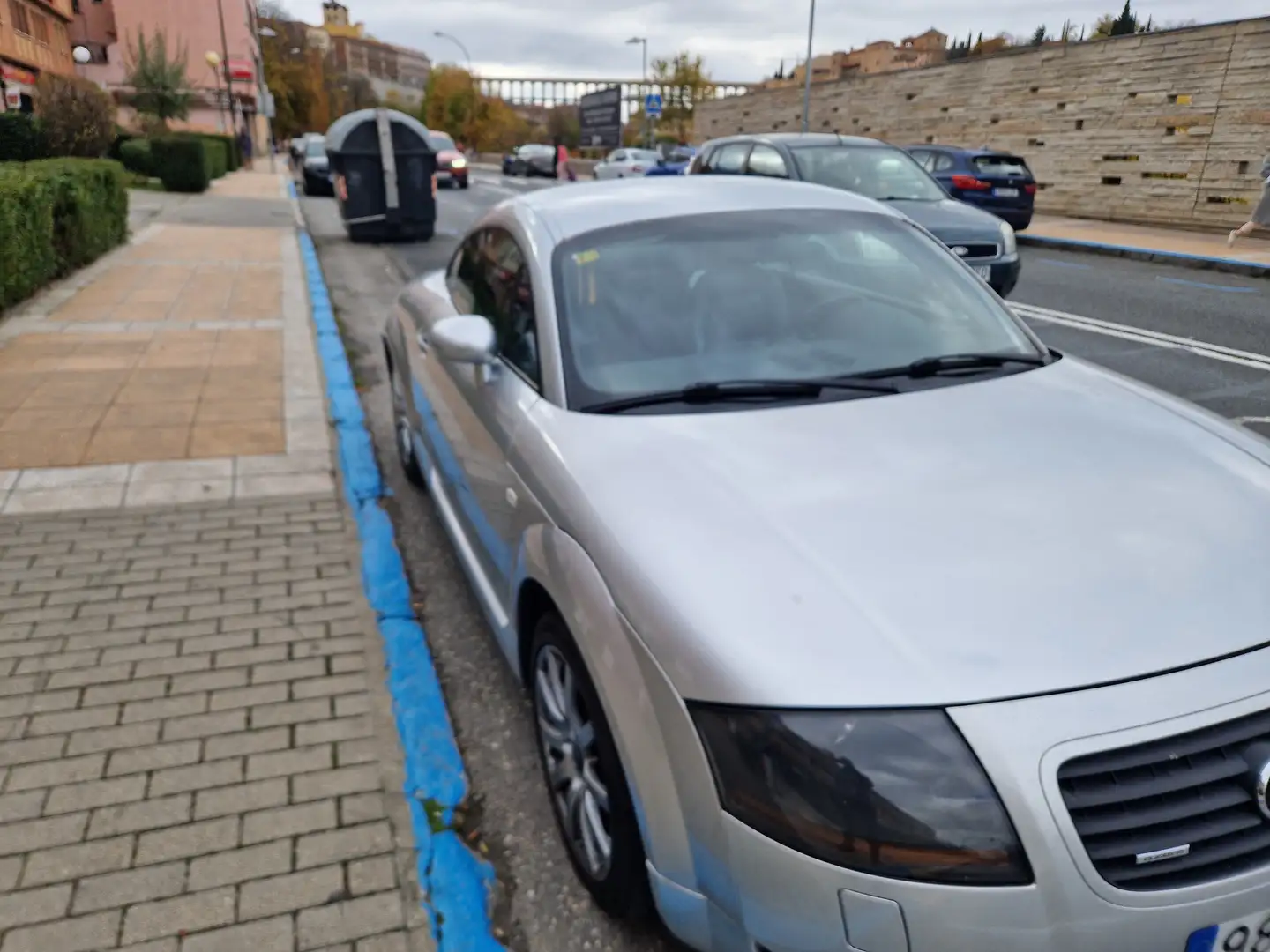 Audi TT TT Coupé 1.8T quattro 225 Plateado - 1