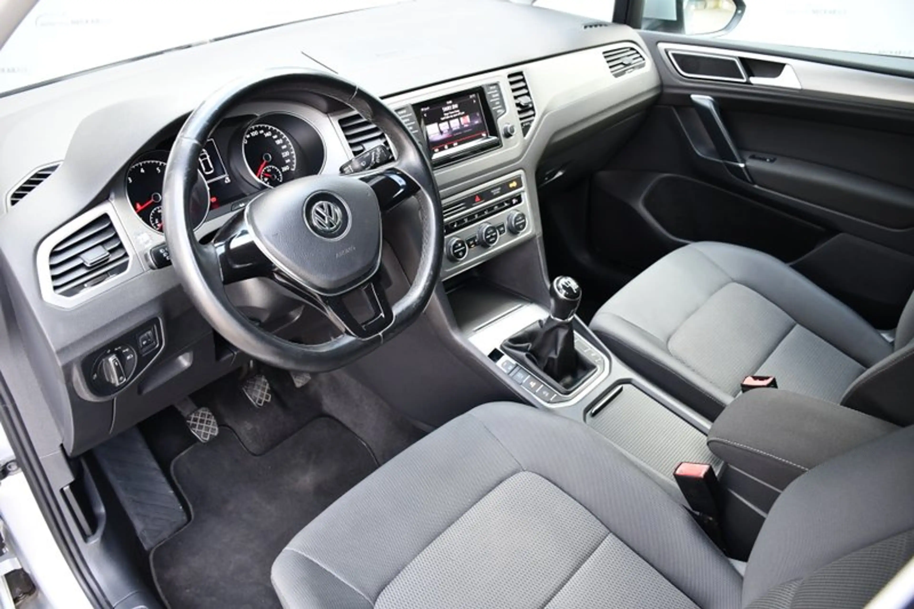 Volkswagen Golf Sportsvan Golf VII Sportsvan Comfortline*Anhängerkupplung* — photo 11