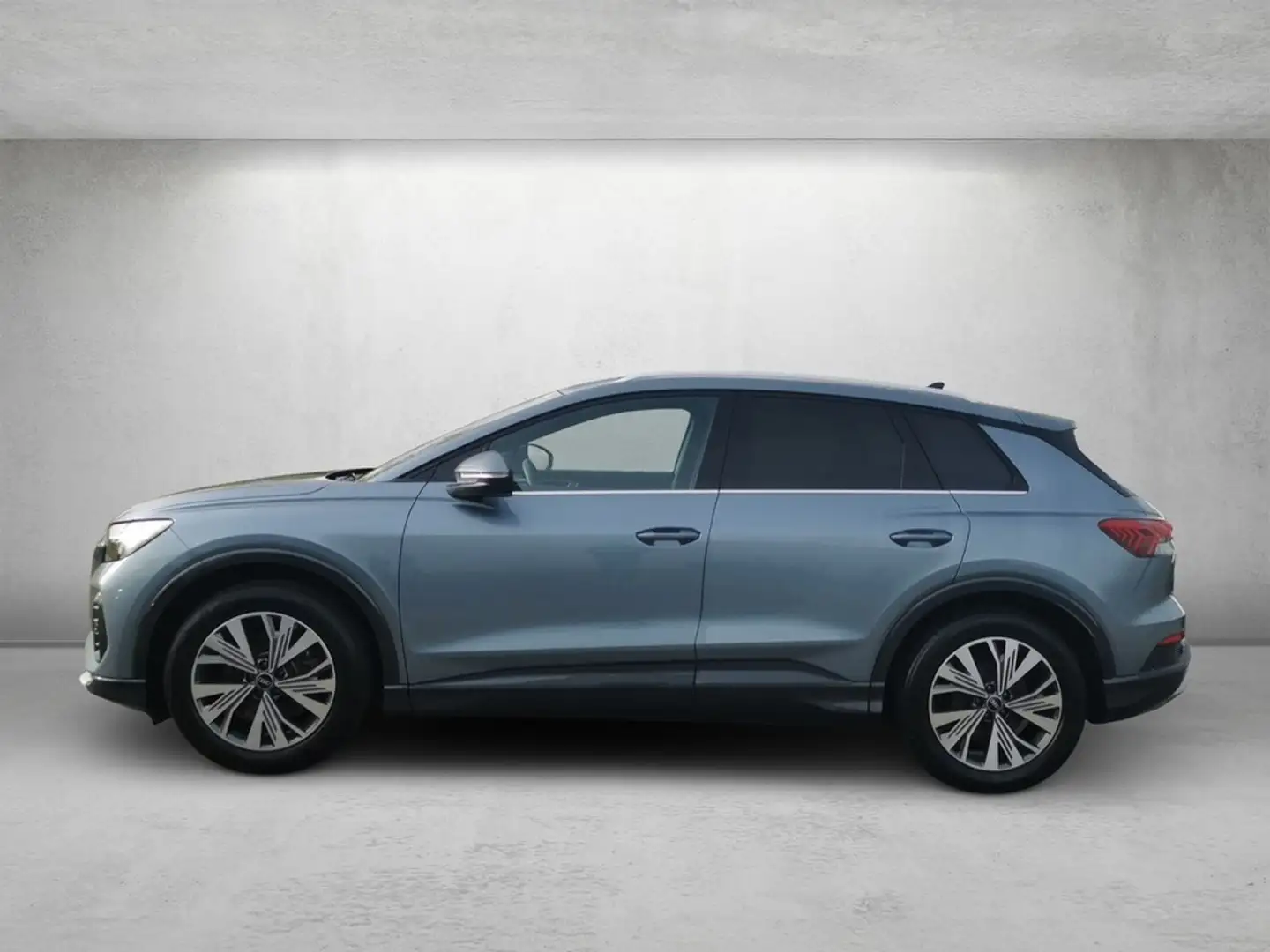 Audi 40 e-tron *Kamera* Blau - 2