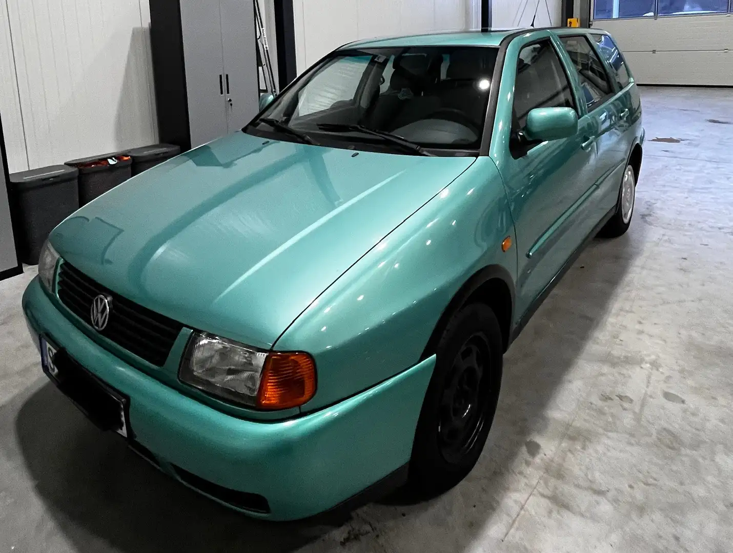 Volkswagen Polo Variant TÜV bis 04/2026 Verde - 1