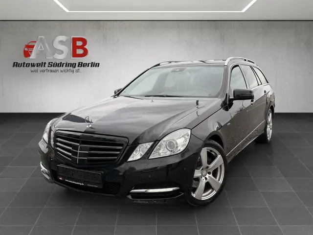 Mercedes-Benz E 250 CG  T-*Automatik*Xenon*Leder*Navi*ACC
