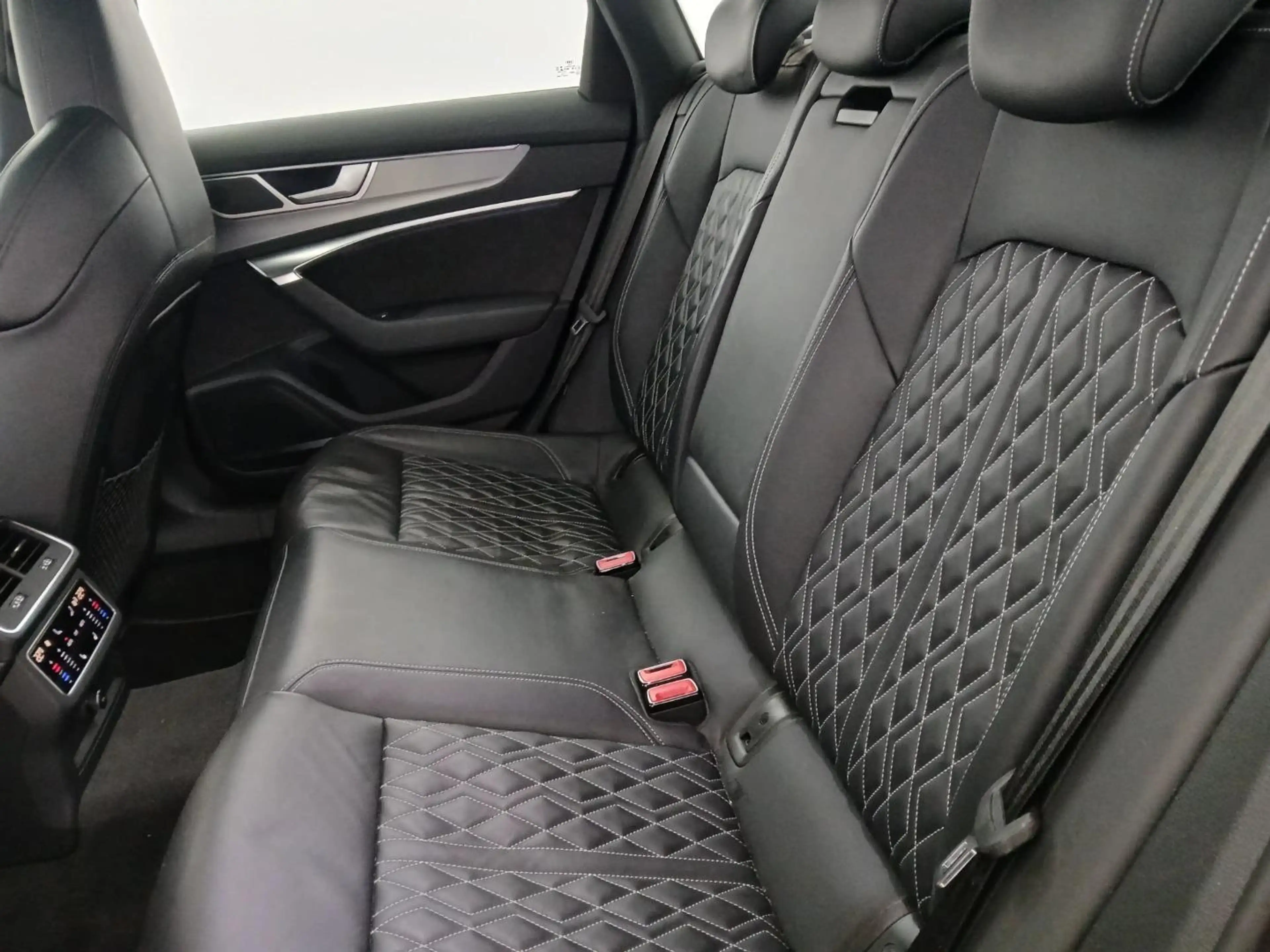 Audi S6 3.0 V6 TDI LIMO PANO MATRIX B&O DAB S-SITZE — photo 6