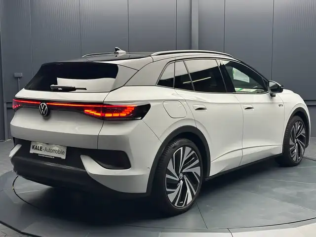 Volkswagen Id.4 view 5