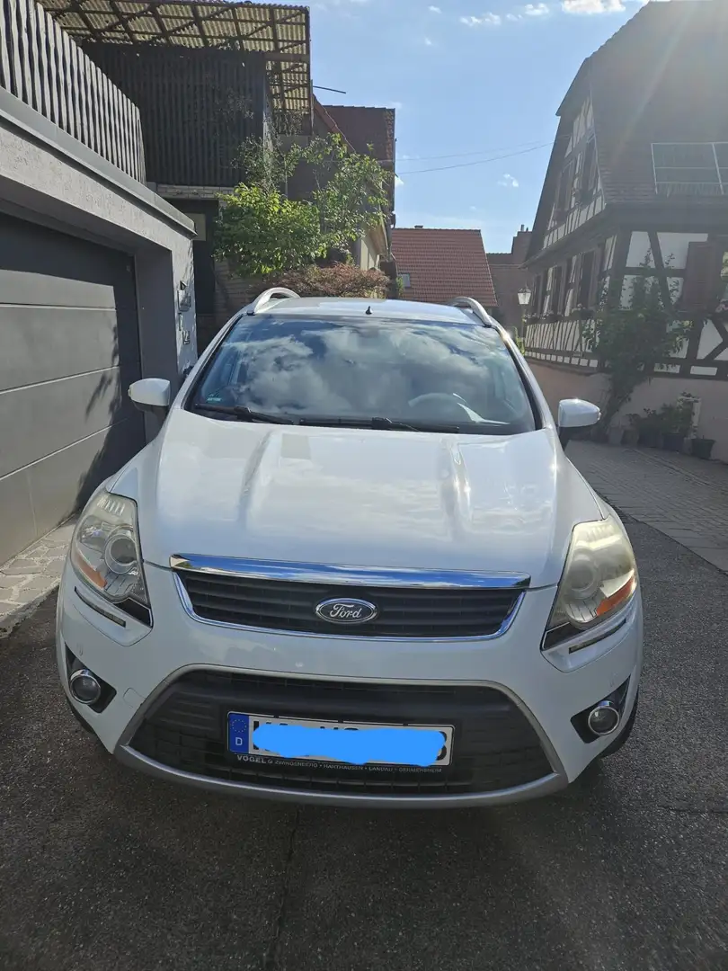 Ford Kuga Titanium Weiß - 1