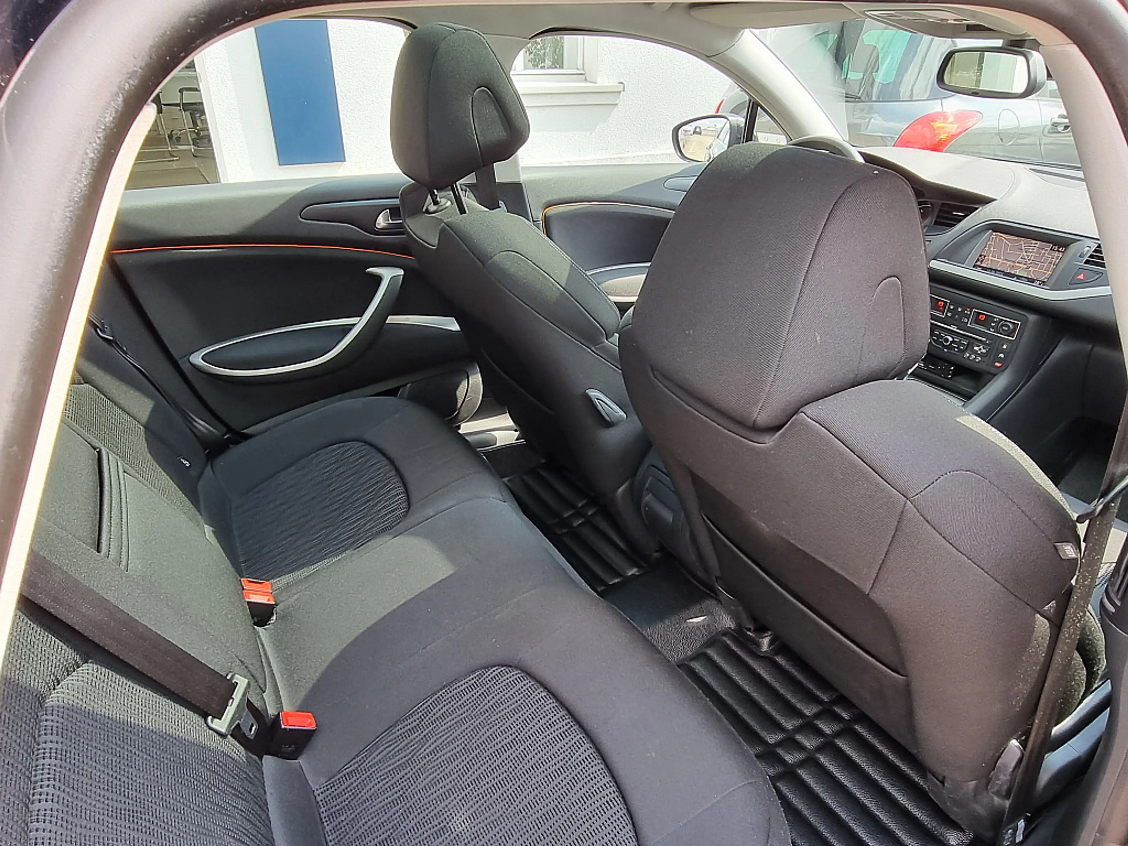 Citroen C5 Tourer e-HDi 115 EGS6 Seduction Airdream — photo 15