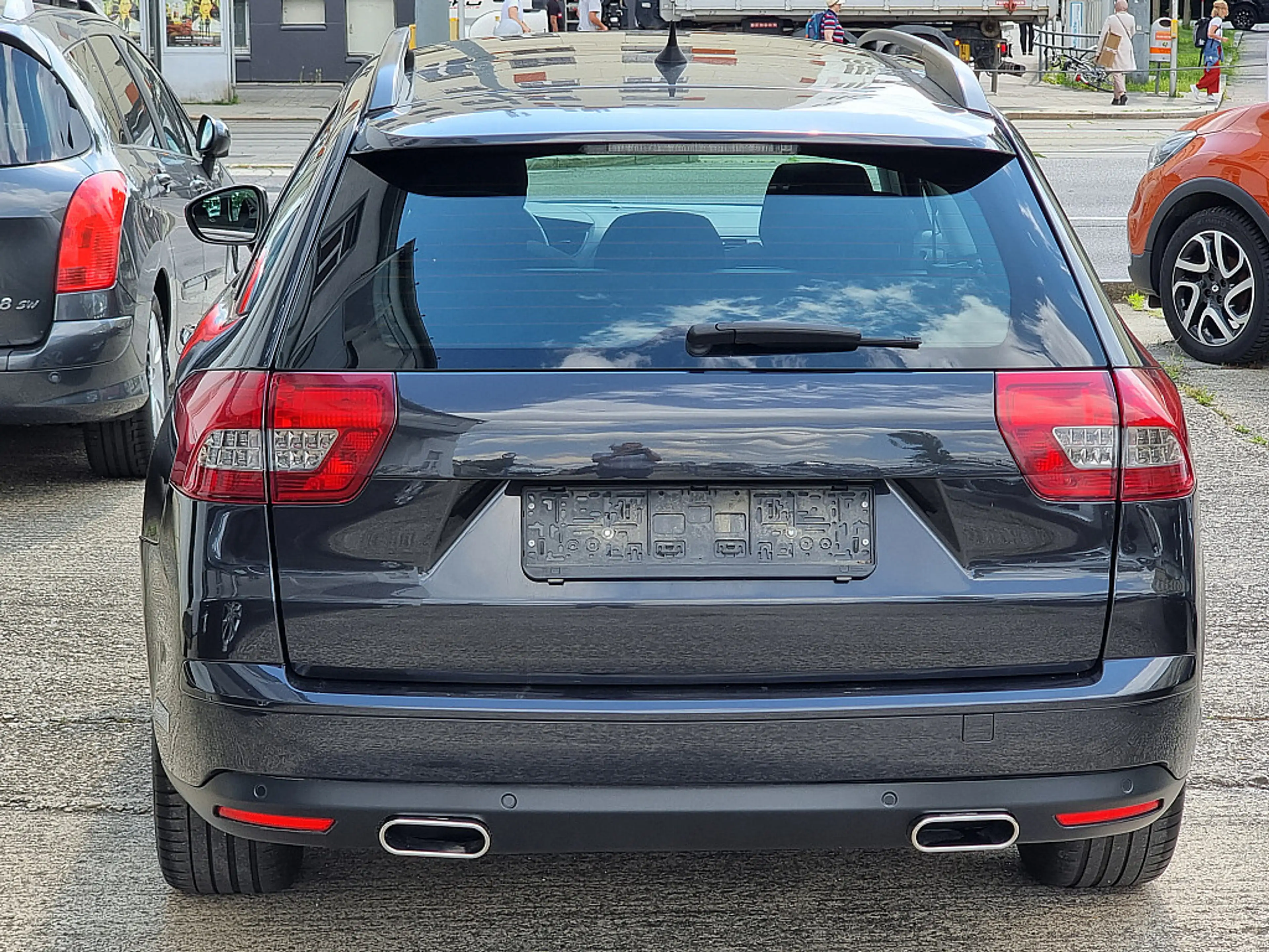 Citroen C5 Tourer e-HDi 115 EGS6 Seduction Airdream — photo 3