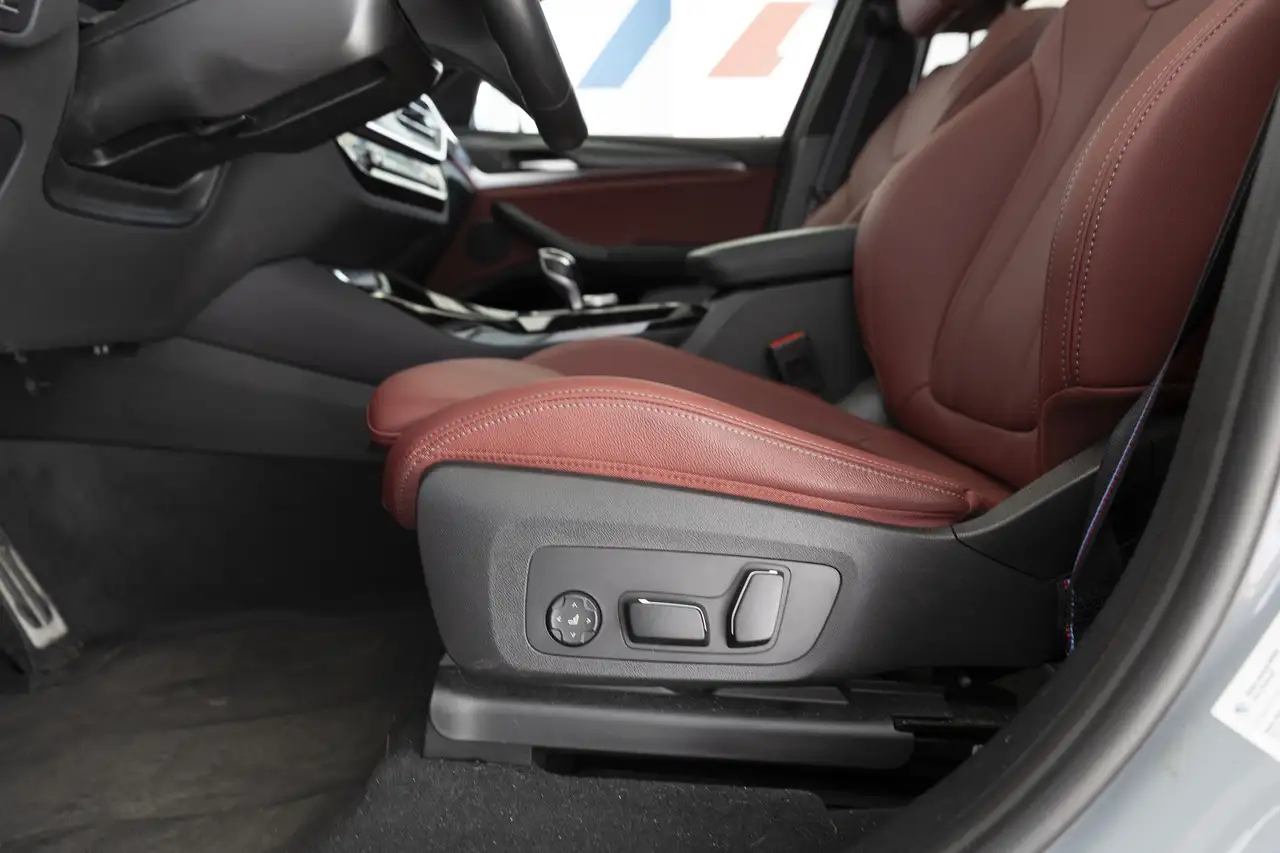 BMW X3 снимка BMW X3