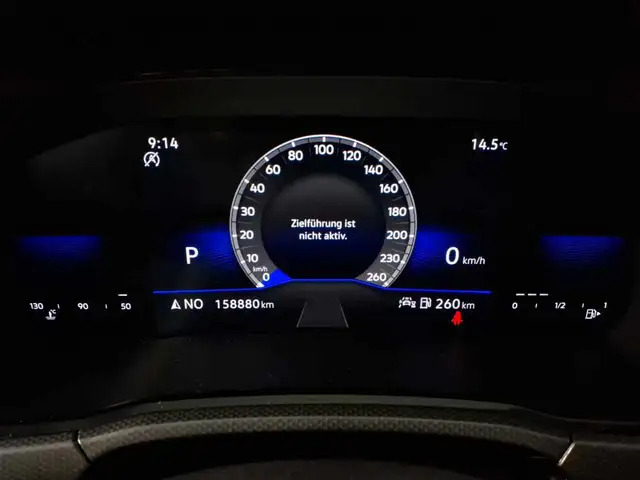 Volkswagen Touran view 11