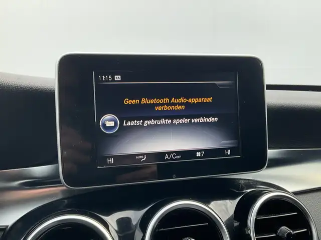 Mercedes-Benz C view 21