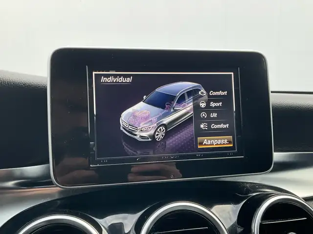 Mercedes-Benz C view 29