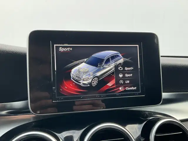 Mercedes-Benz C view 28
