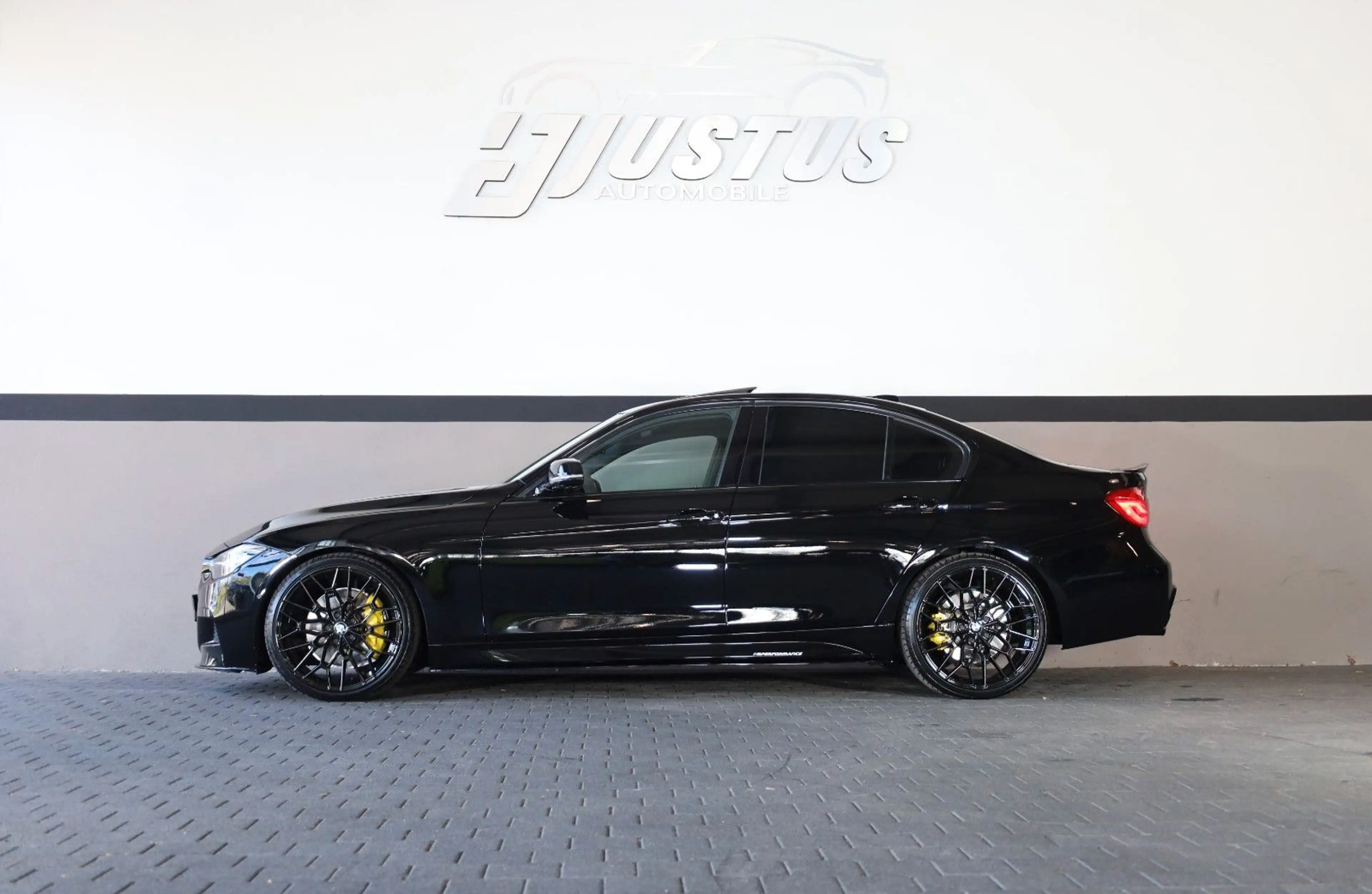 BMW 340 i xDrive/360*/HUD/4xSHZ/LHZ/TOTW/APPLE/R20 — photo 3