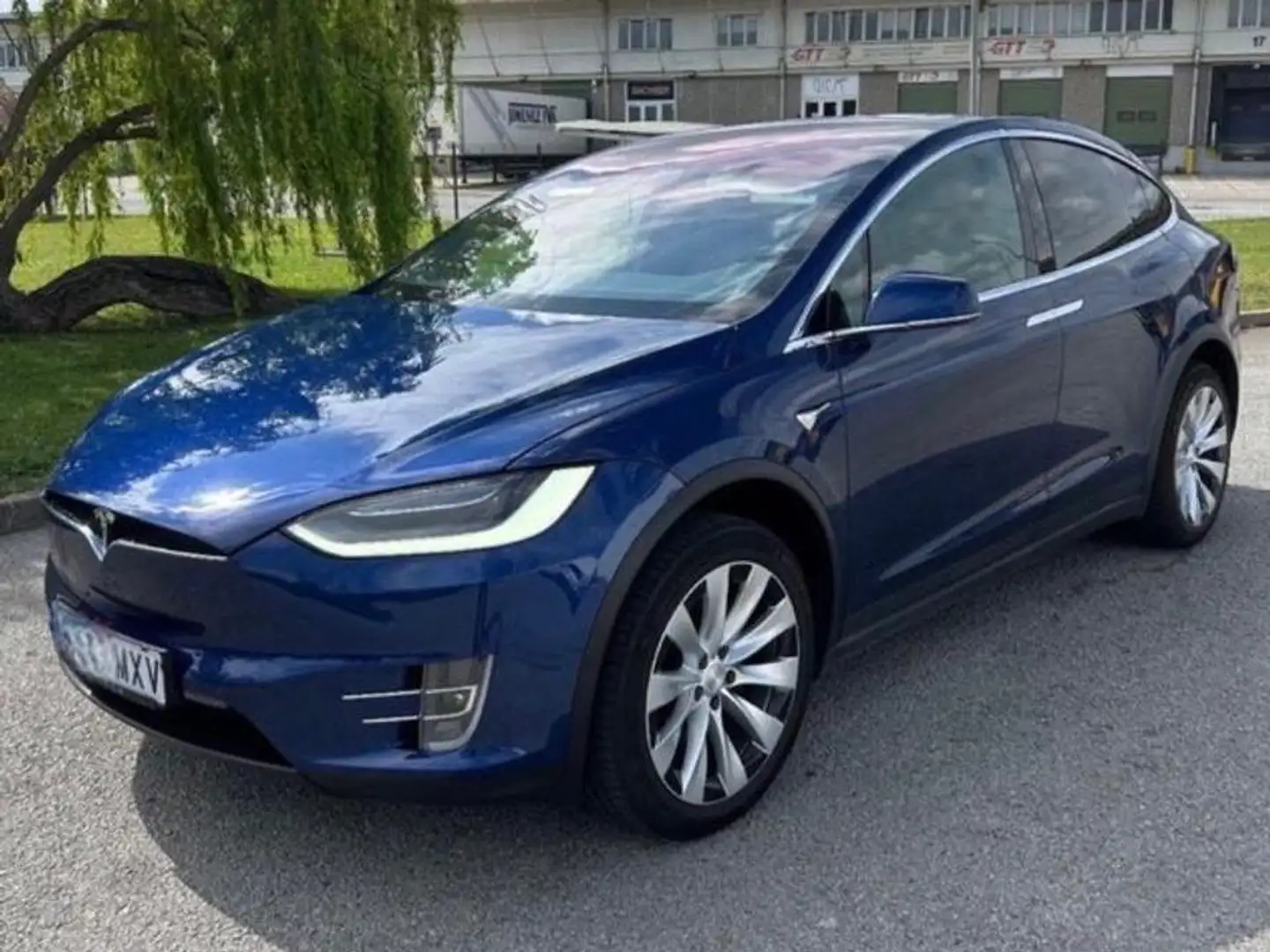 Tesla Model X Azul - 1