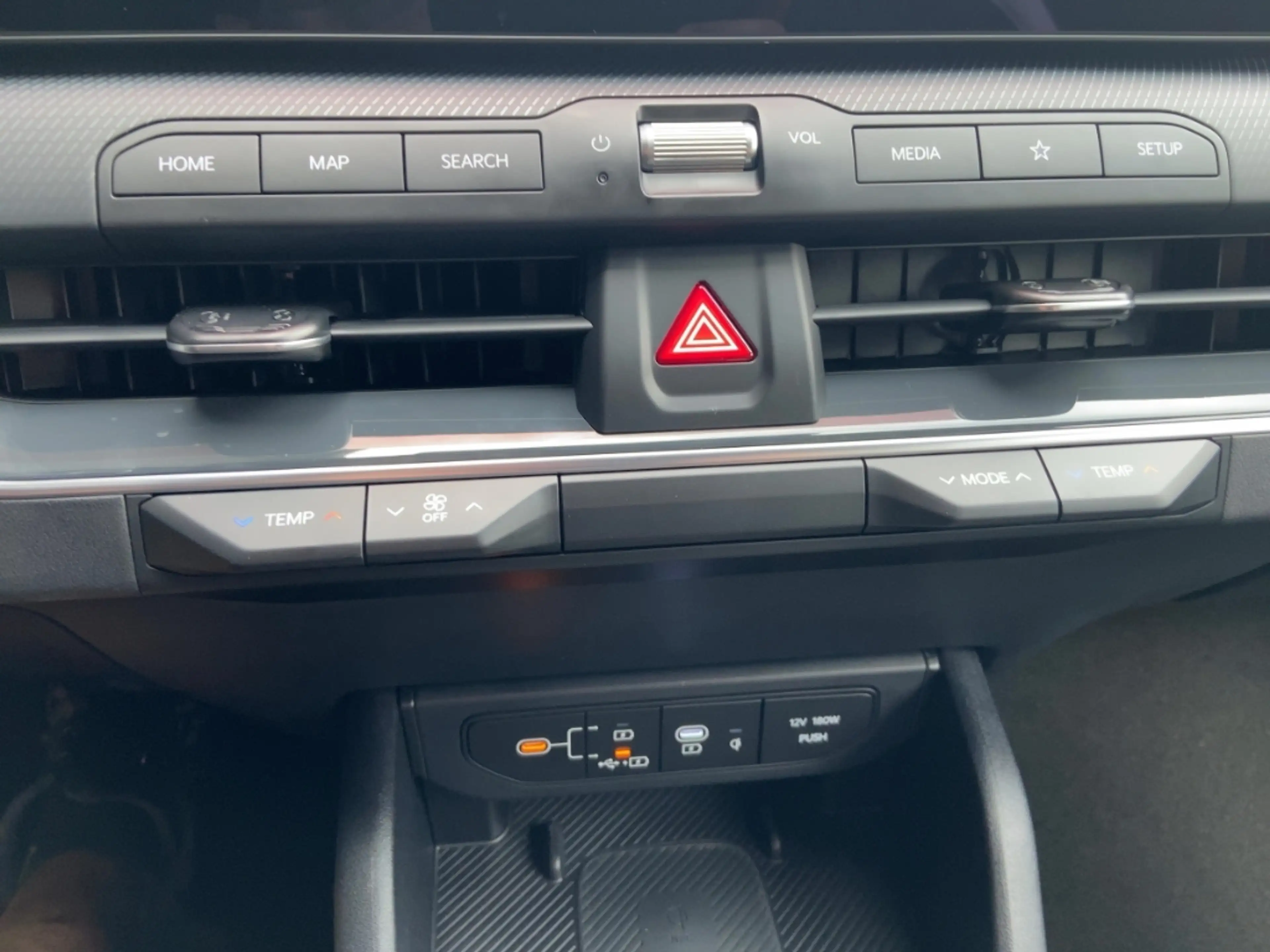 Kia K4 GT-Line 1.6 T-GDI 110 kW DriveWise Harman/Kardon D — photo 14